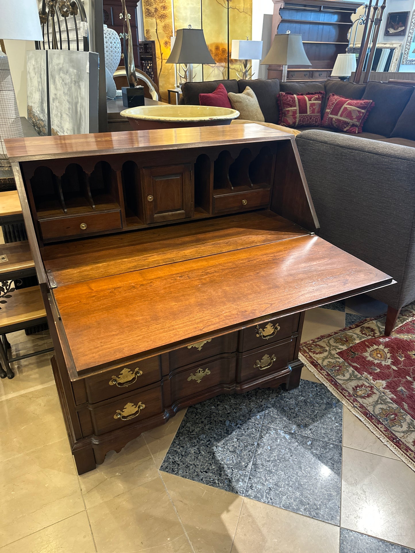 Pennsylvania House Block Slant Front Desk (0C401Q)
