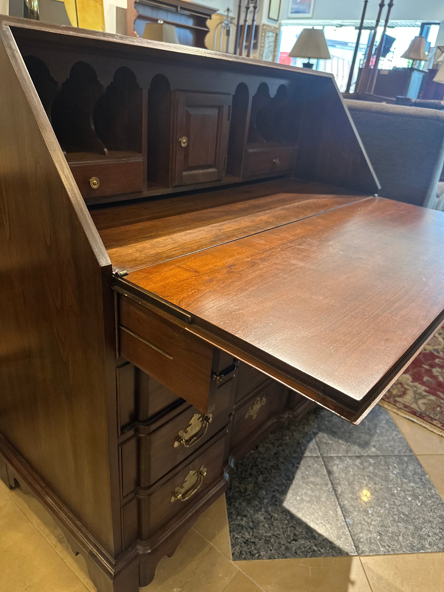 Pennsylvania House Block Slant Front Desk (0C401Q)