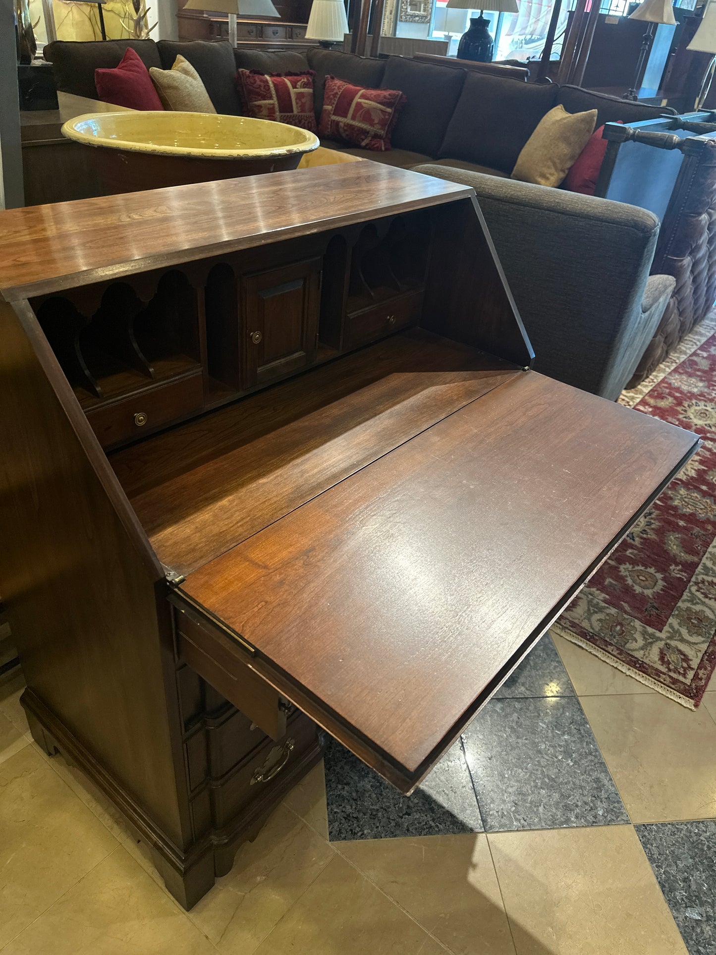 Pennsylvania House Block Slant Front Desk (0C401Q)