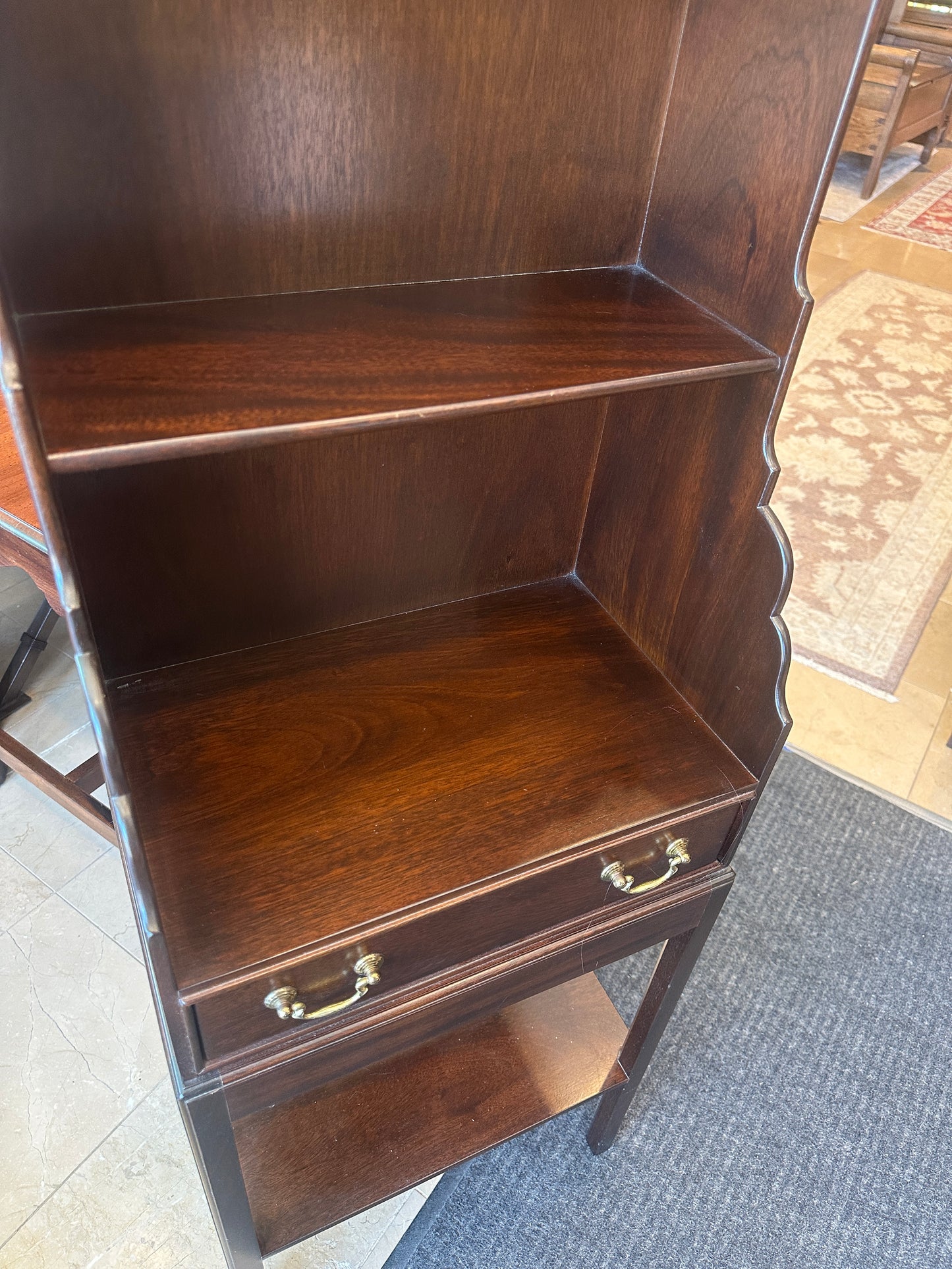 Mahogany Small Bookshelf/Etagere (0C401J)