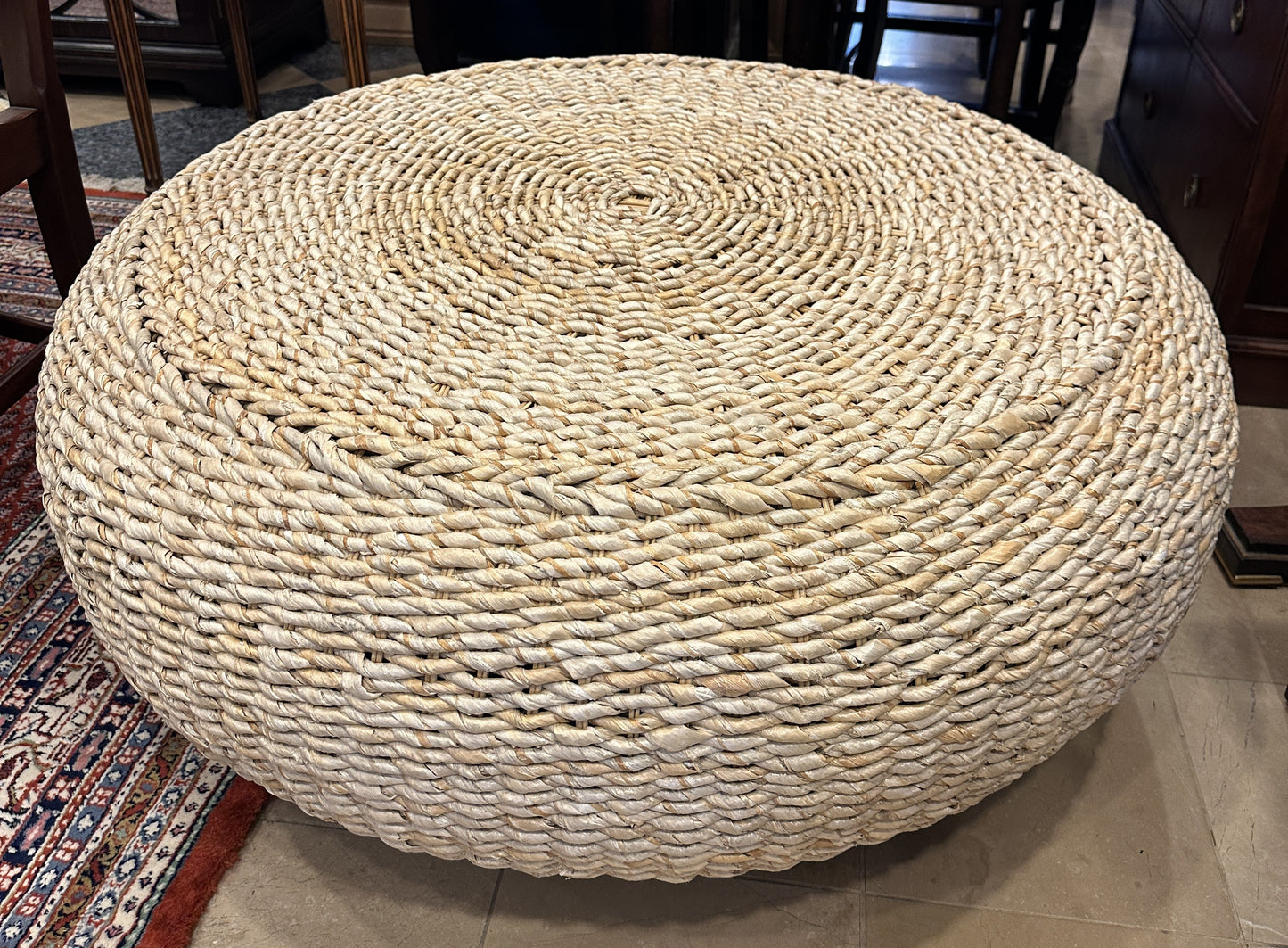 Wicker Coffee Table/Ottoman (0NT00D)