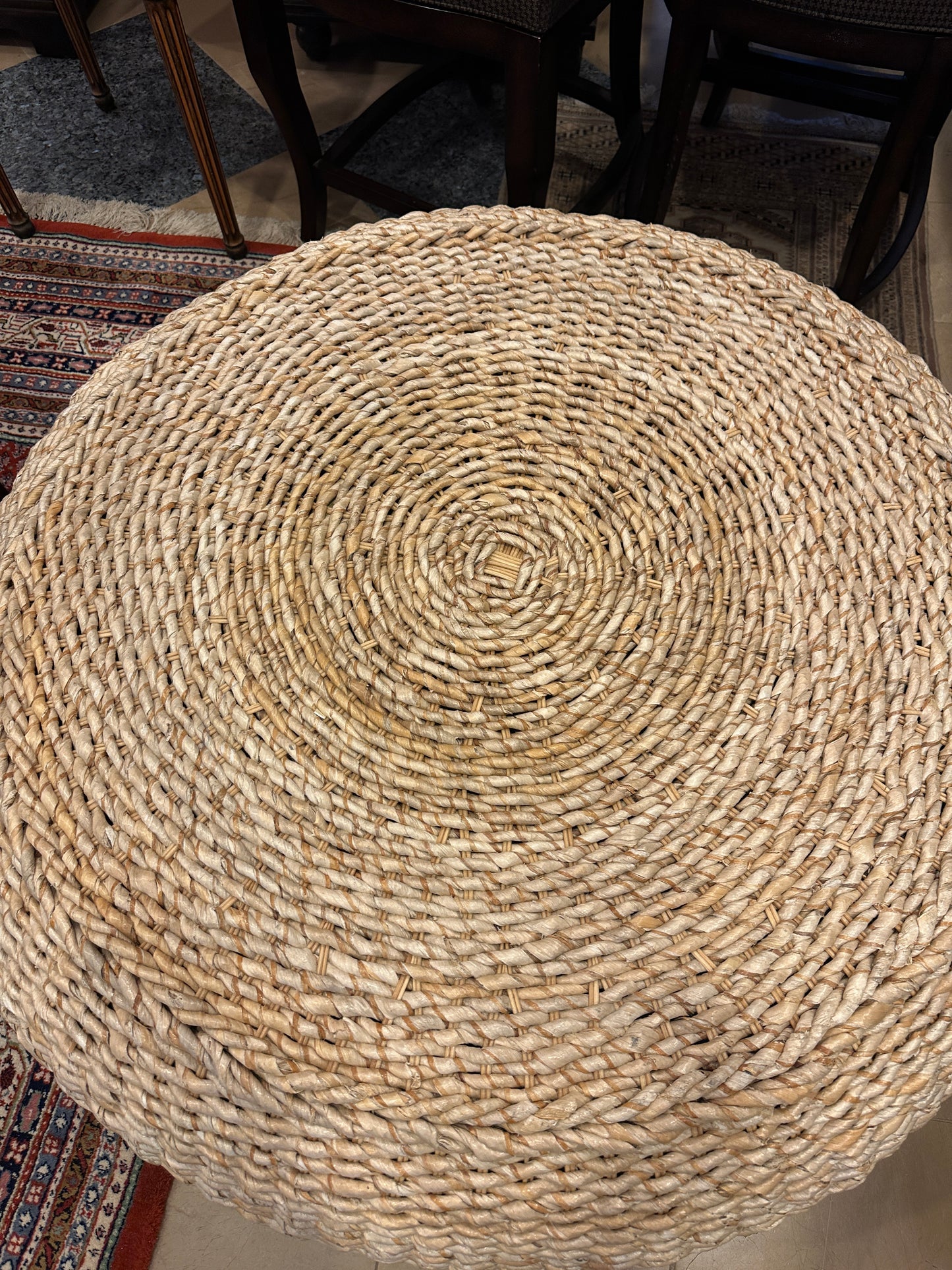 Wicker Coffee Table/Ottoman (0NT00D)