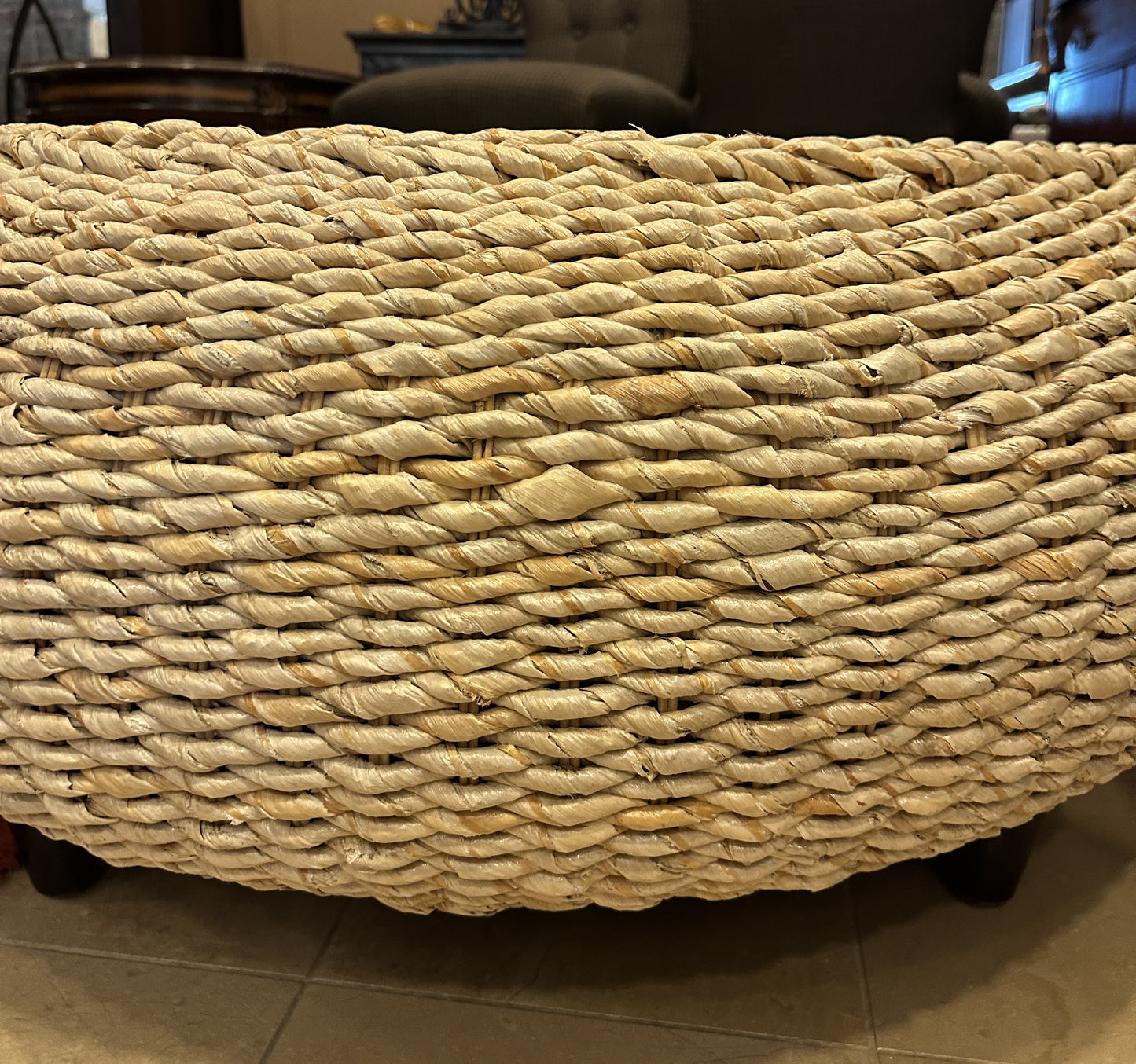 Wicker Coffee Table/Ottoman (0NT00D)