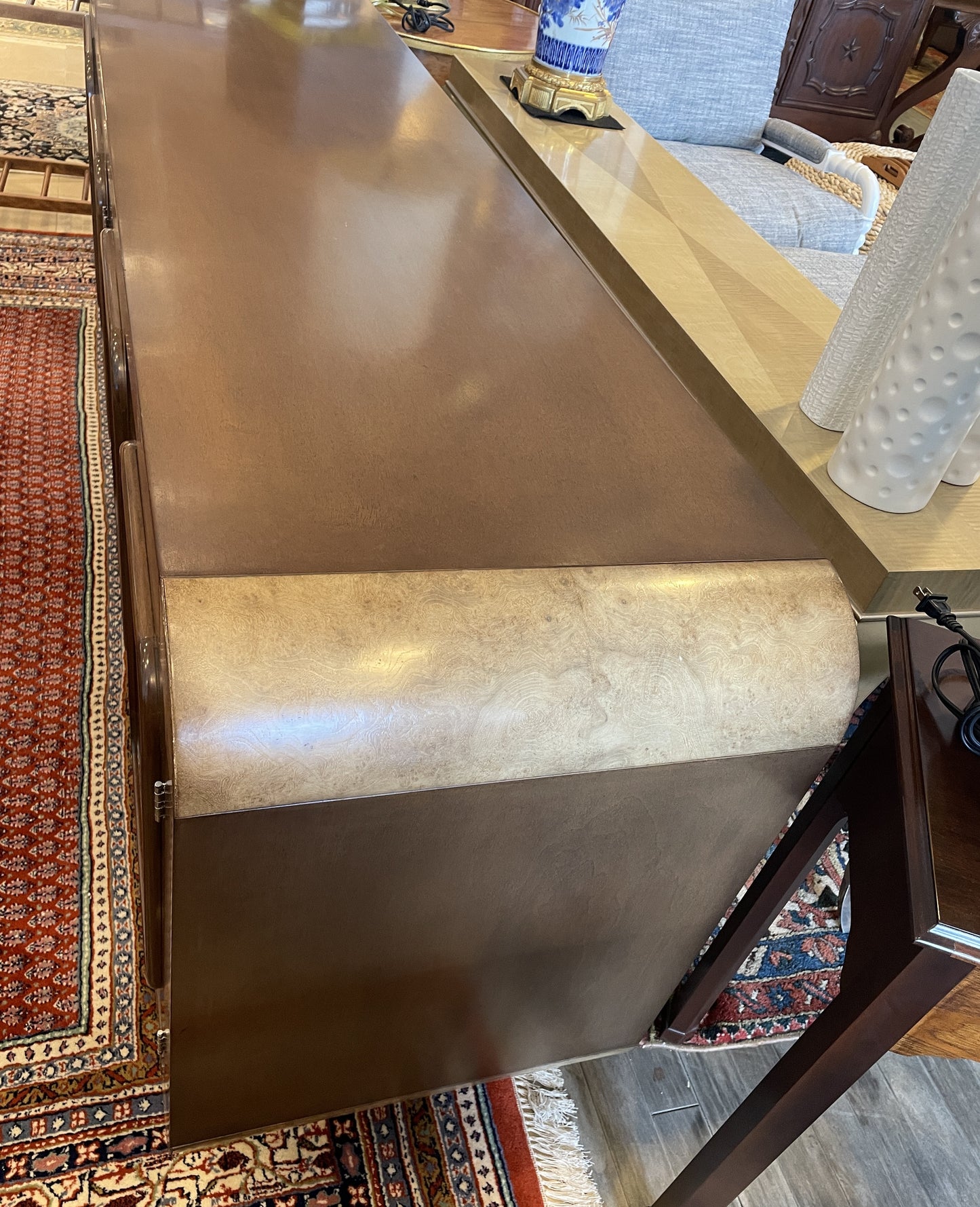 Curved Edge Vintage Sideboard (0OU00O)