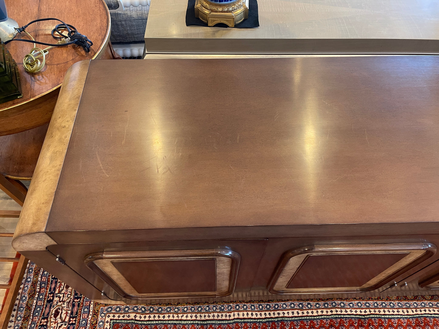 Curved Edge Vintage Sideboard (0OU00O)