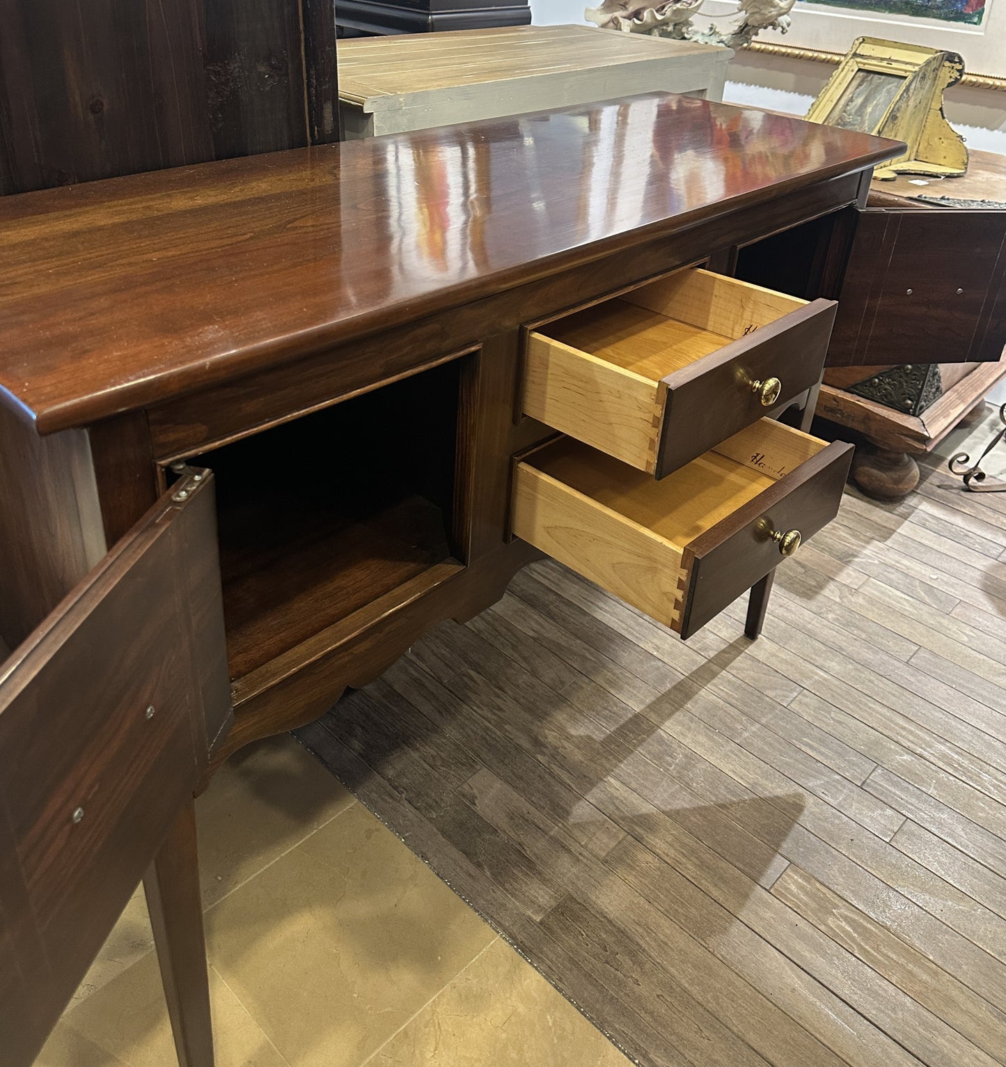 Harden Sideboard (0C401R)
