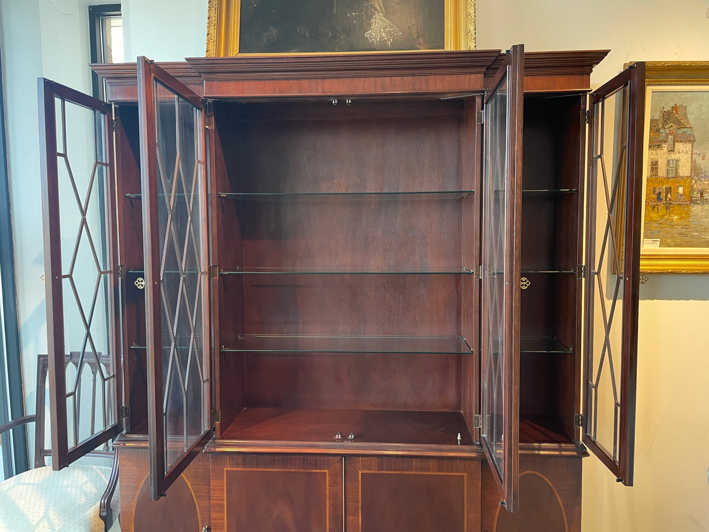 Baker Chippendale Mahogany Breakfront, AS IS (0OX003)