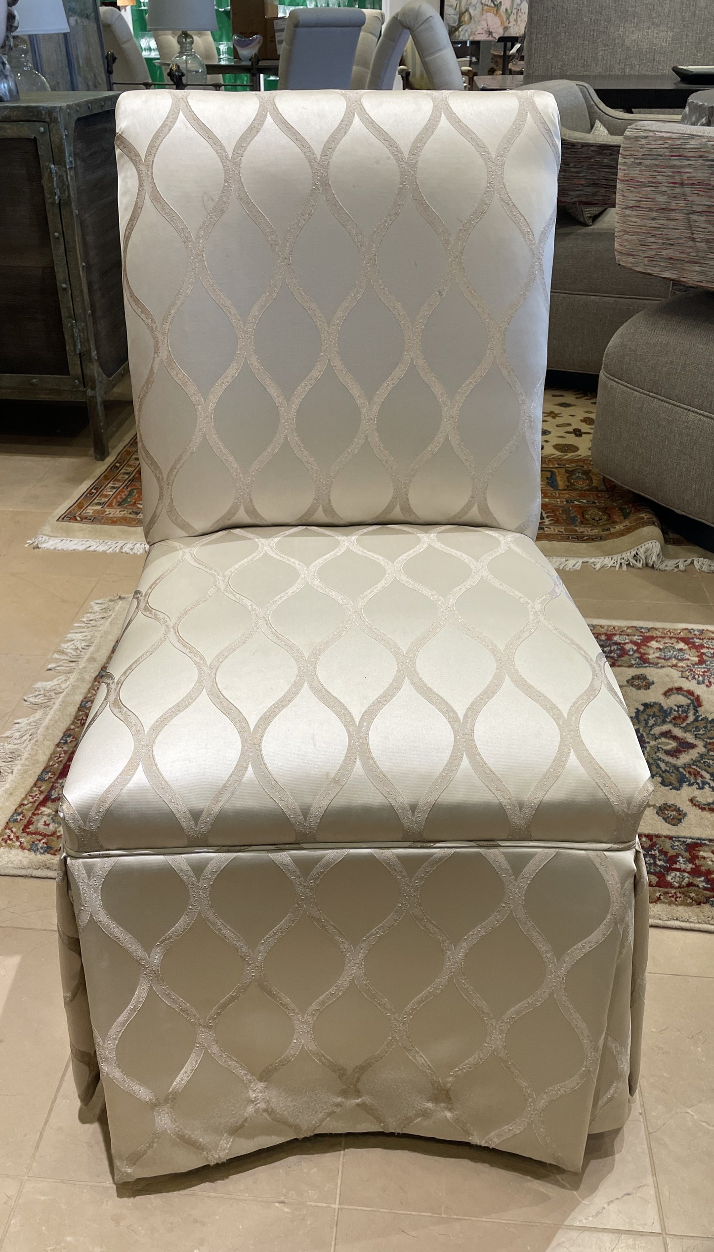 Slipcovered Parsons Chair (0L7006)