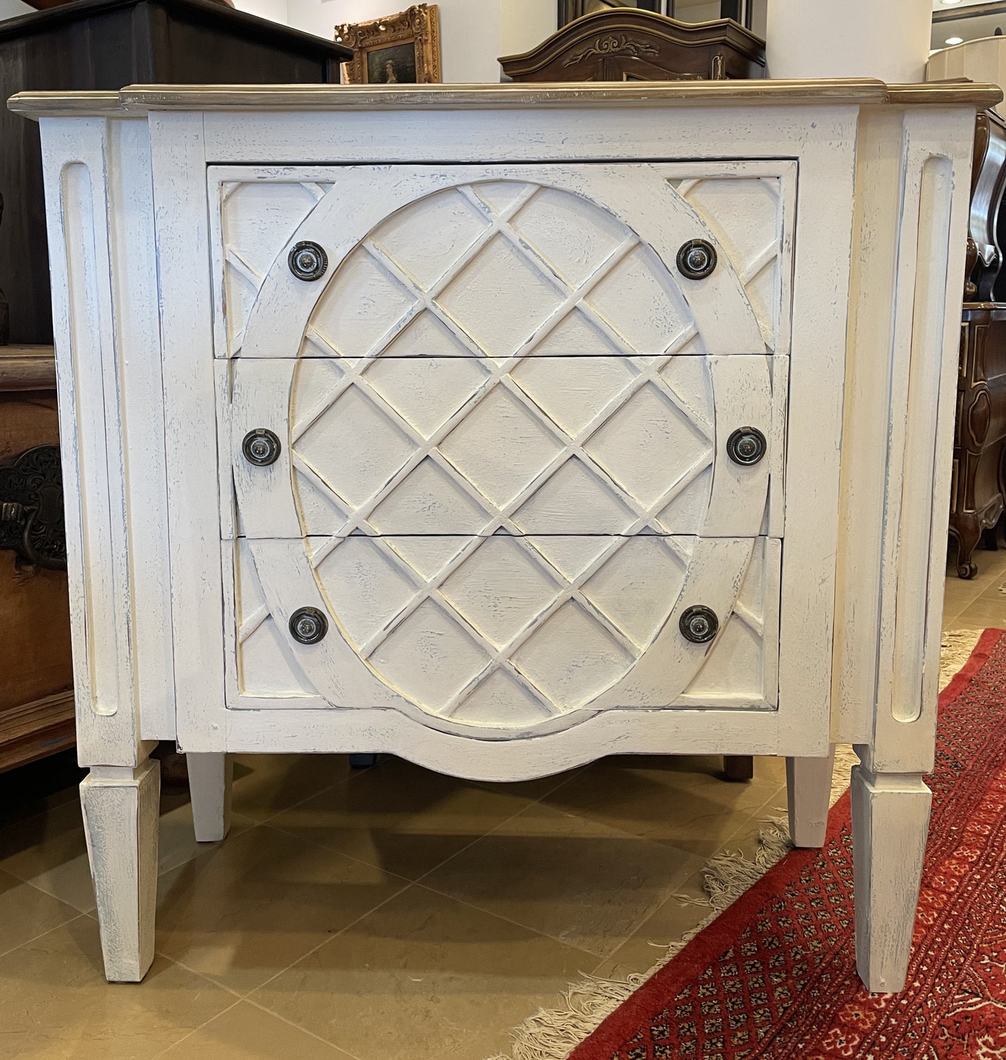 Bramble Customs Dauphine Three Drawer Dresser (01D01L)