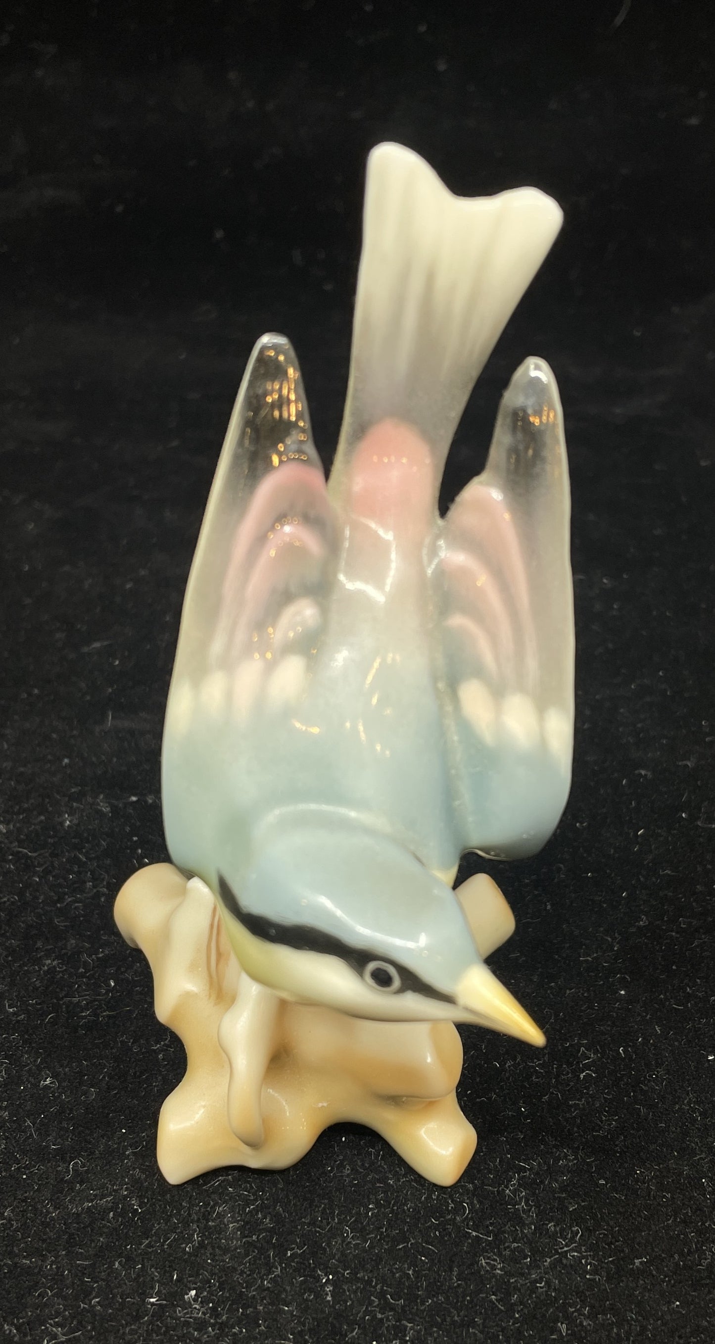 Hutschenreuther K Tutter Bird on Branch, Porcelain (0HO00J)