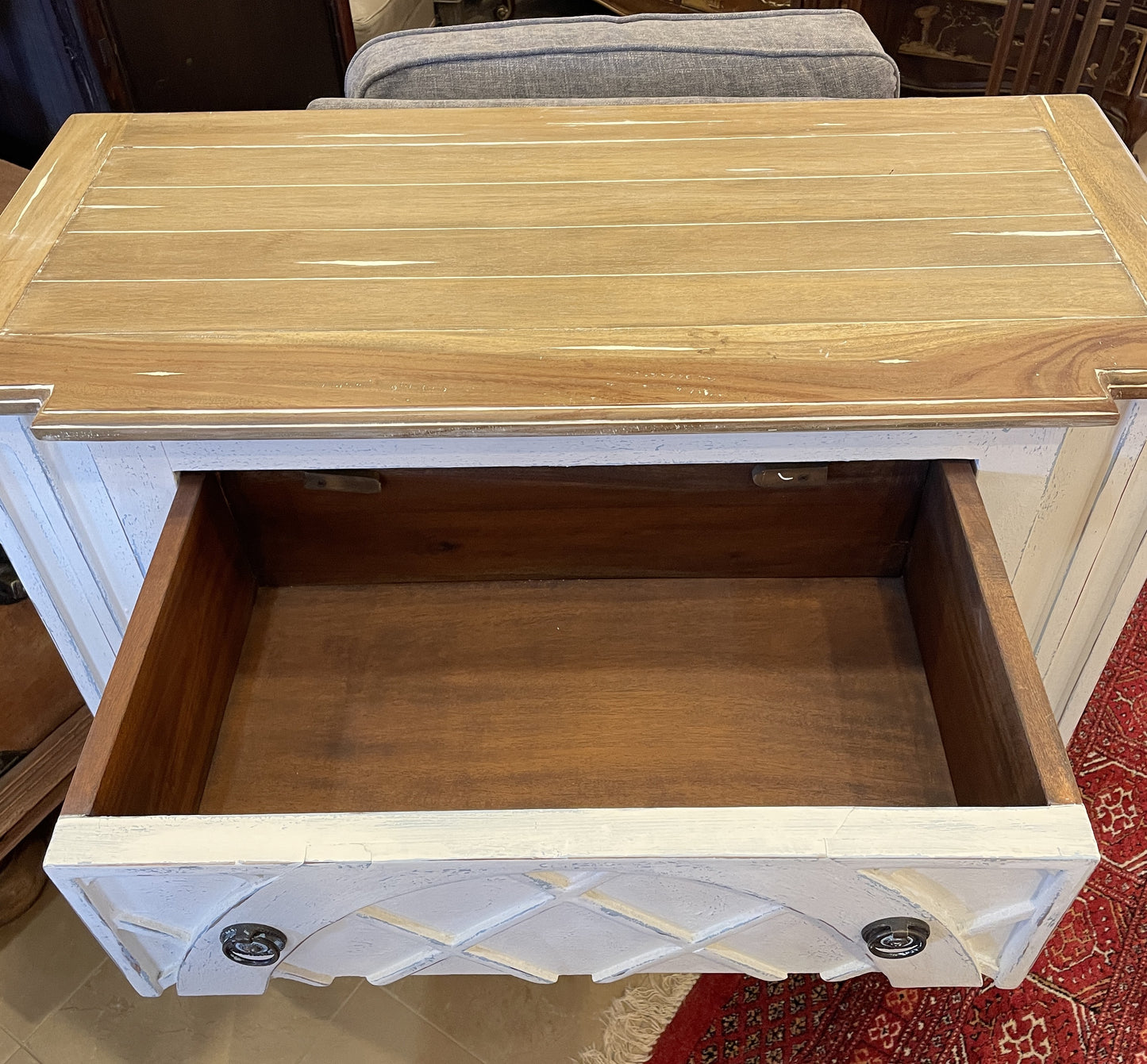 Bramble Customs Dauphine Three Drawer Dresser (01D01L)