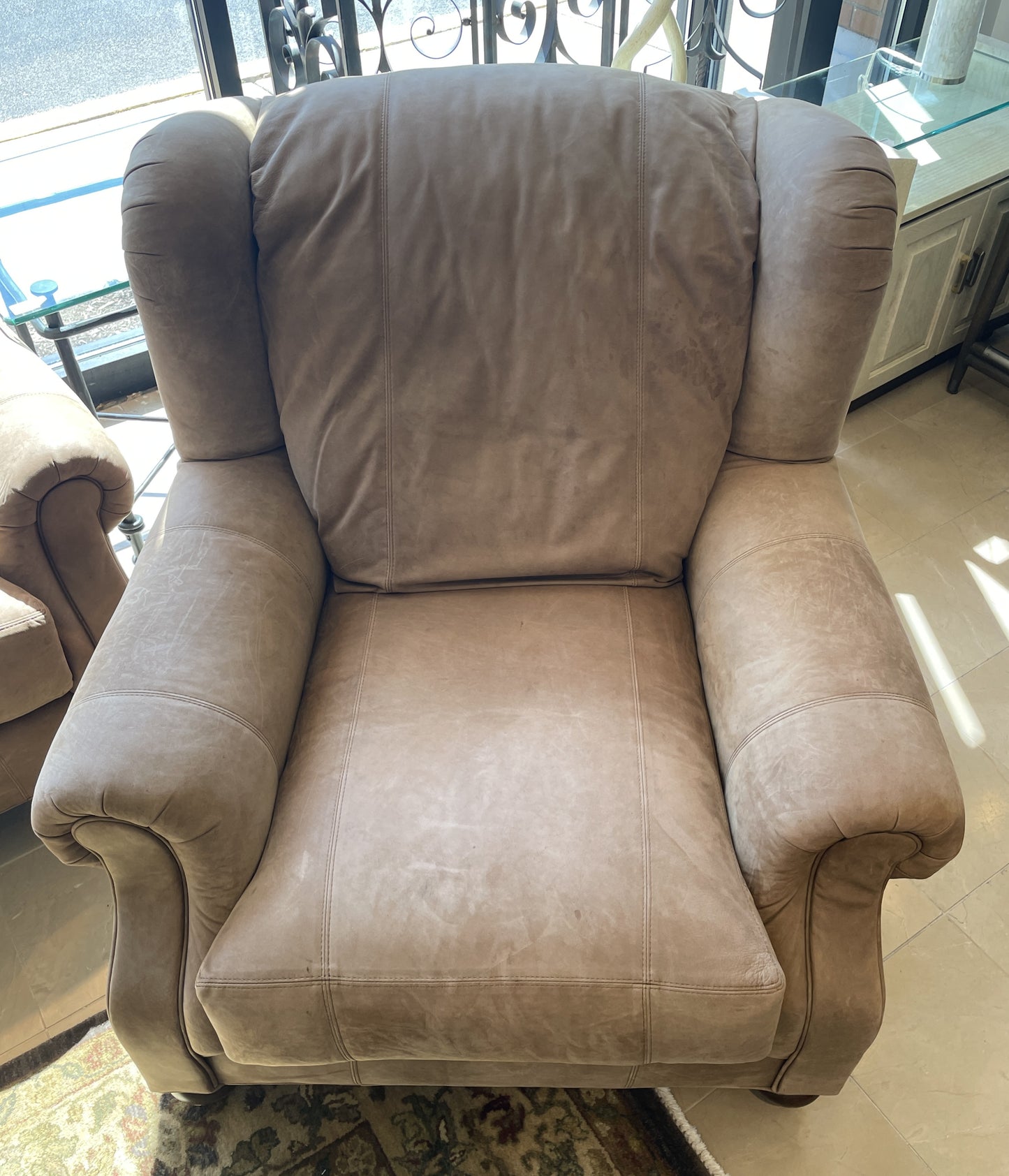 Henredon Overstuffed Mirco-suede Chair (Four available 0ED00D 0ED00E 0ED00F 0ED00G)