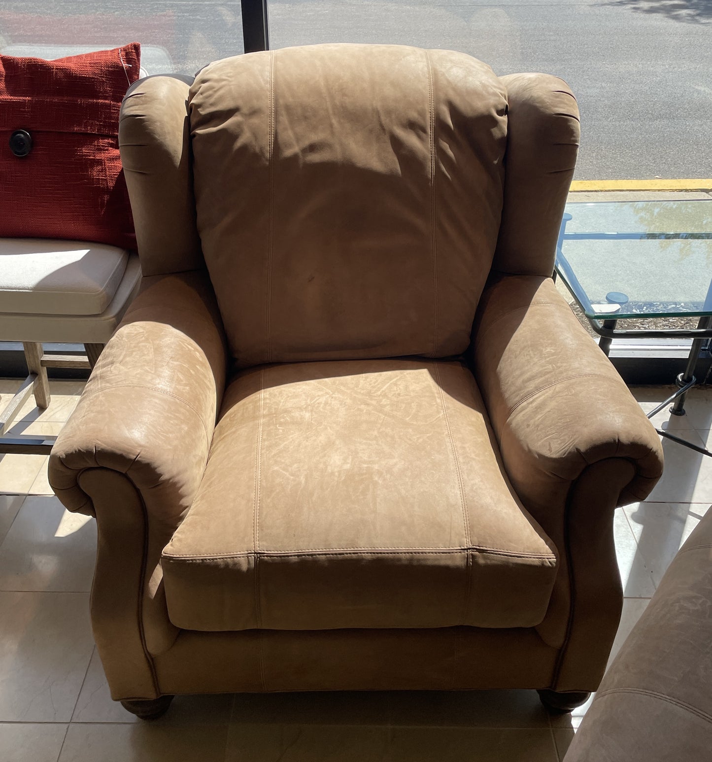 Henredon Overstuffed Mirco-suede Chair (Four available 0ED00D 0ED00E 0ED00F 0ED00G)