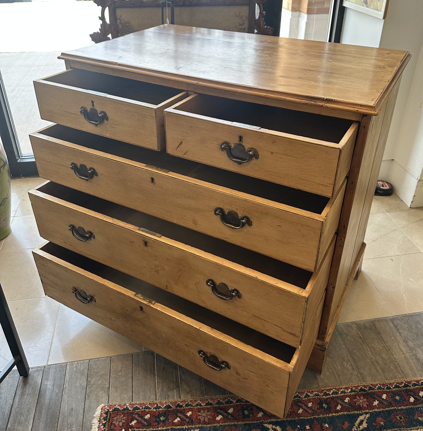 Antique Pine Block Front Chest (0NW00E)
