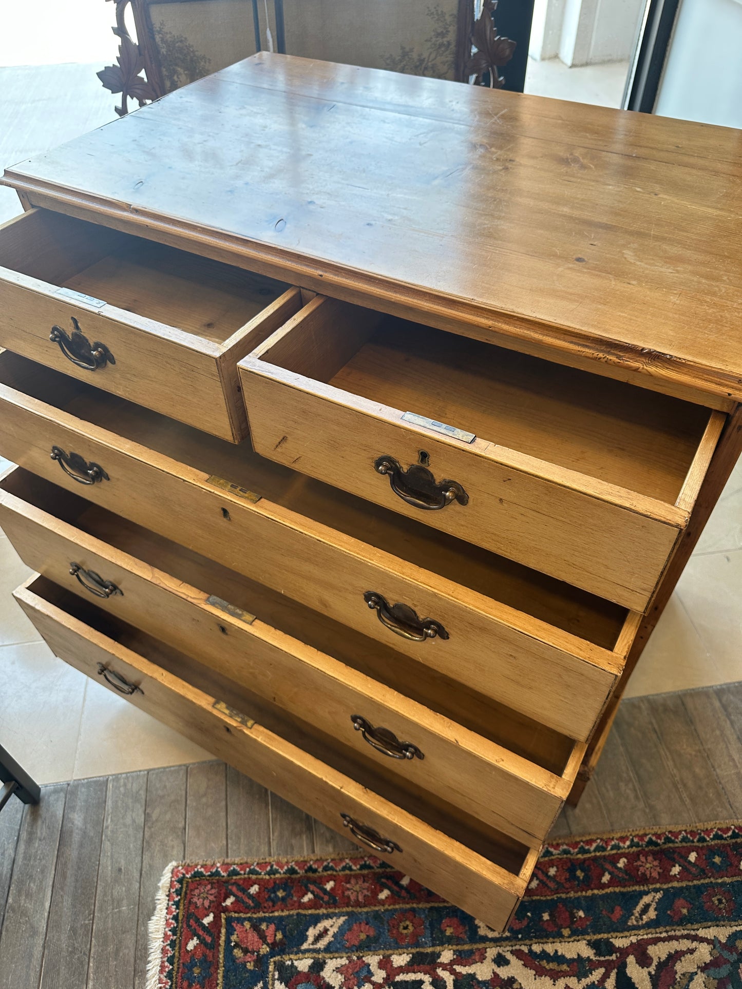 Antique Pine Block Front Chest (0NW00E)