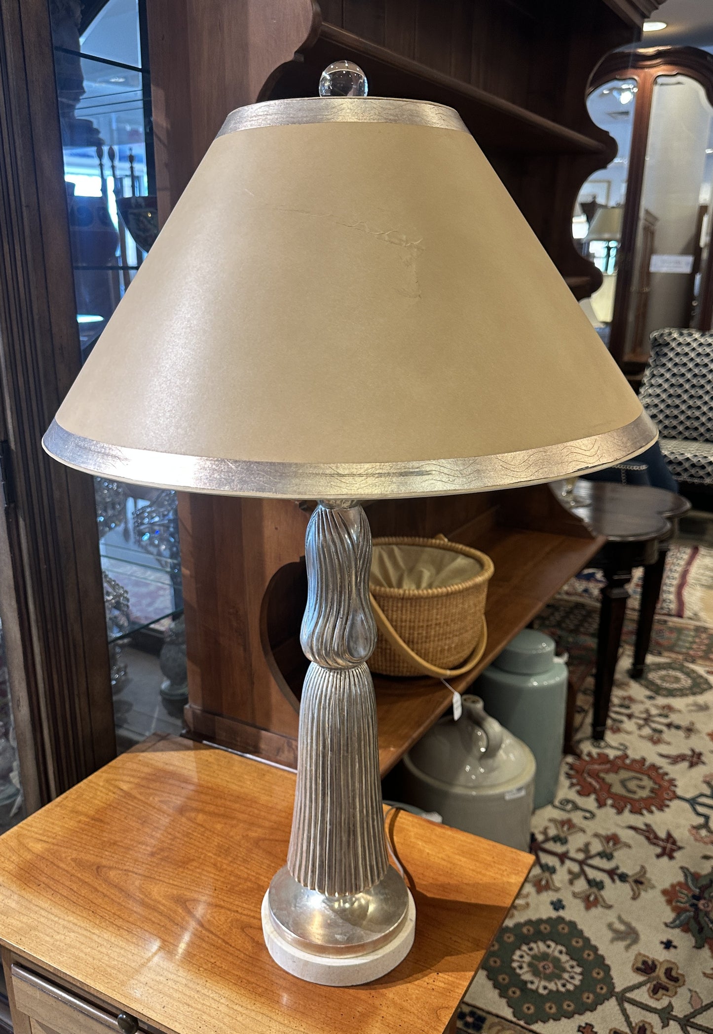 Hollywood Regency Style Tassel Lamp (0KP012)