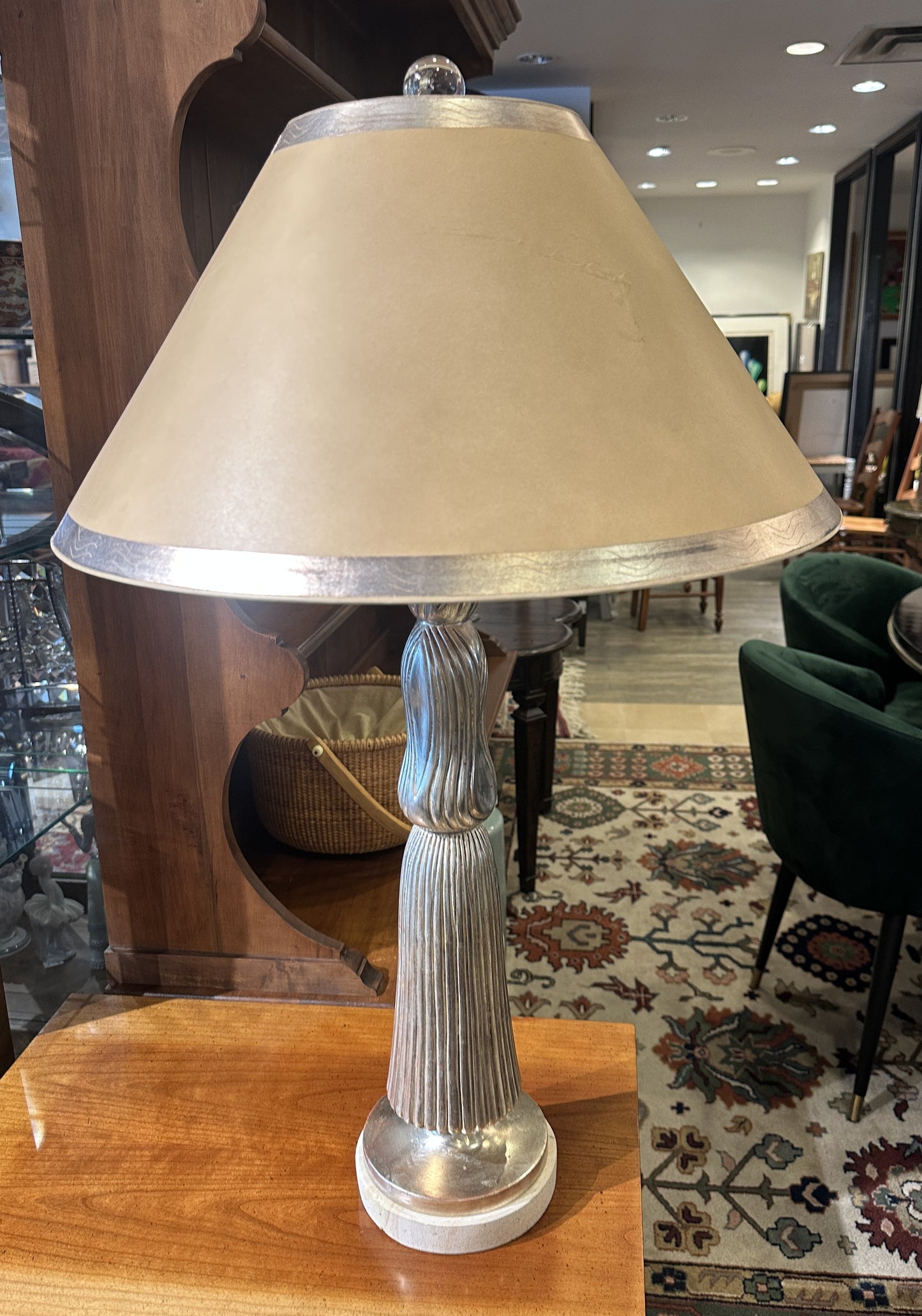 Hollywood Regency Style Tassel Lamp (0KP012)