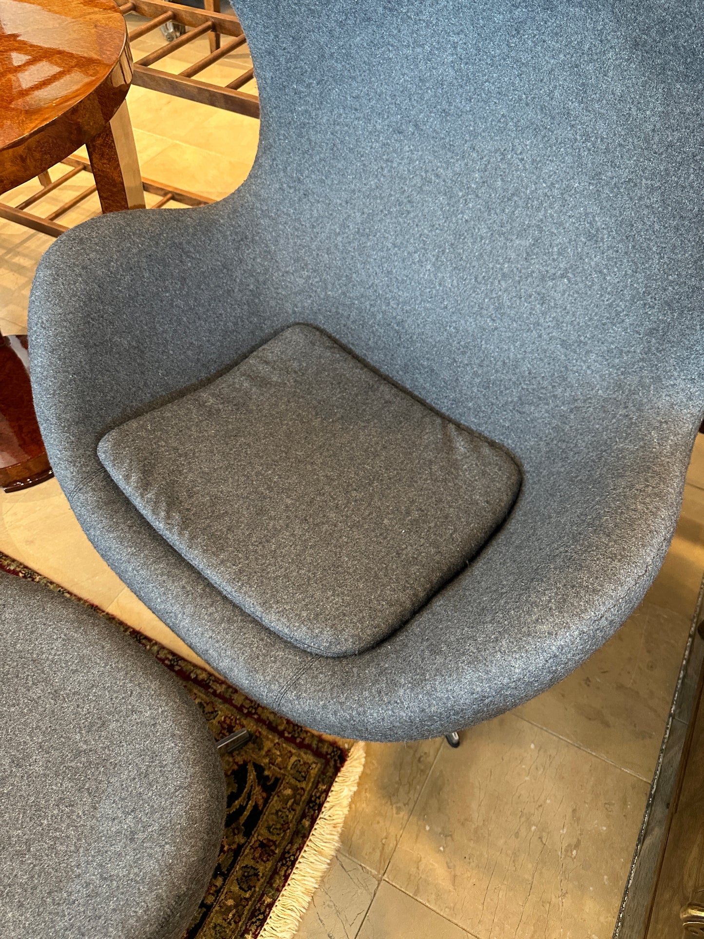 Egg Chair with Ottoman in Wool, after Fritz Hansen (0NT00C, 0NT00B) (Two Available)