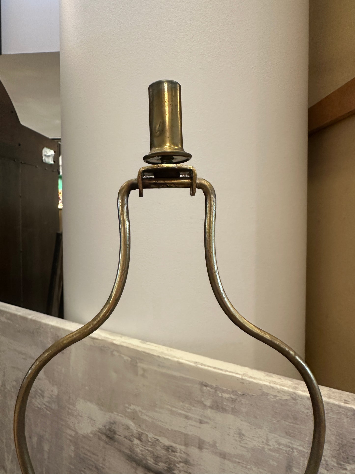 1950's Mid Century Drip Glaze Lamp (0ID003)