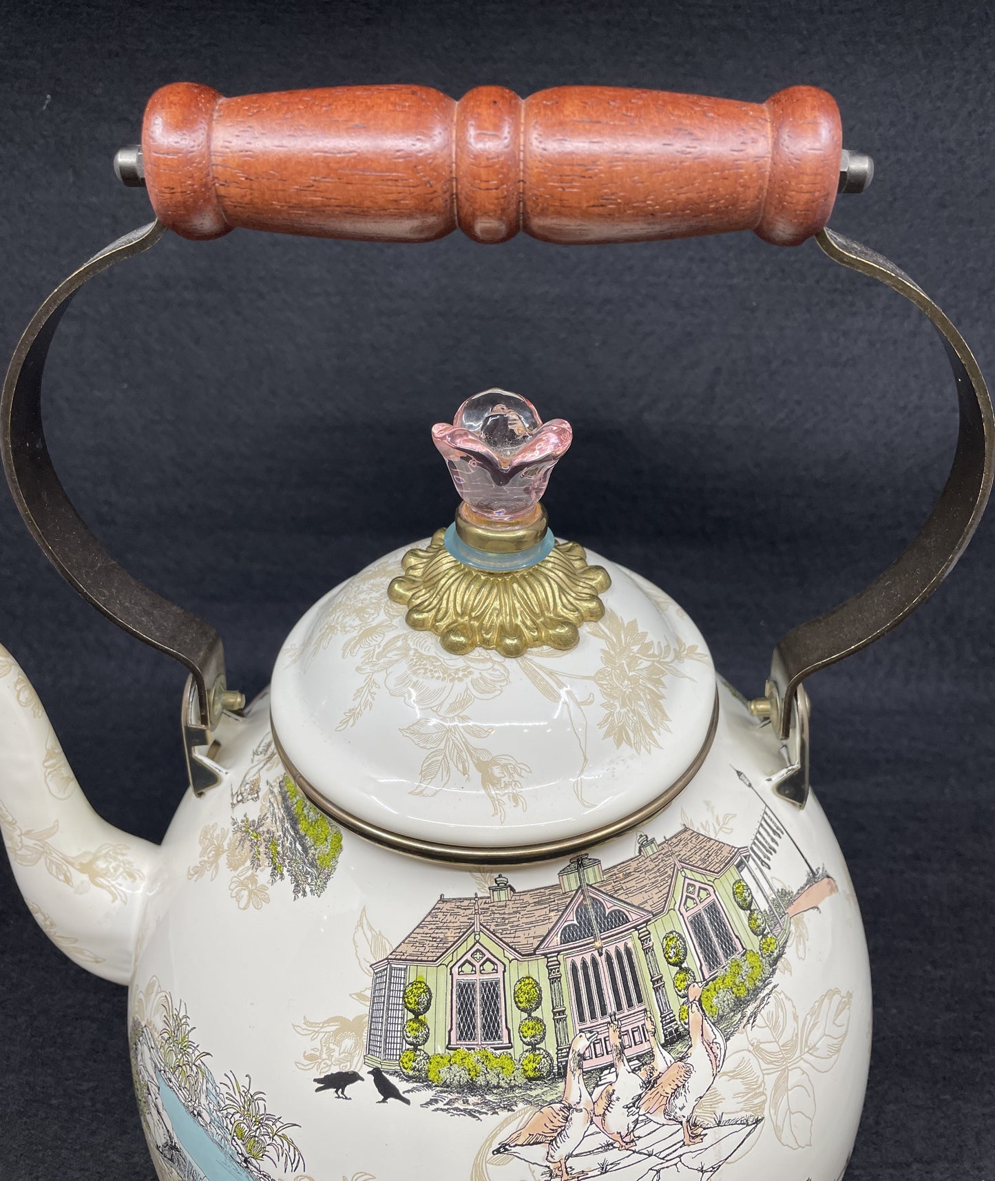 Mackenzie-Childs Aurora 3qt Teapot (0OO00E)