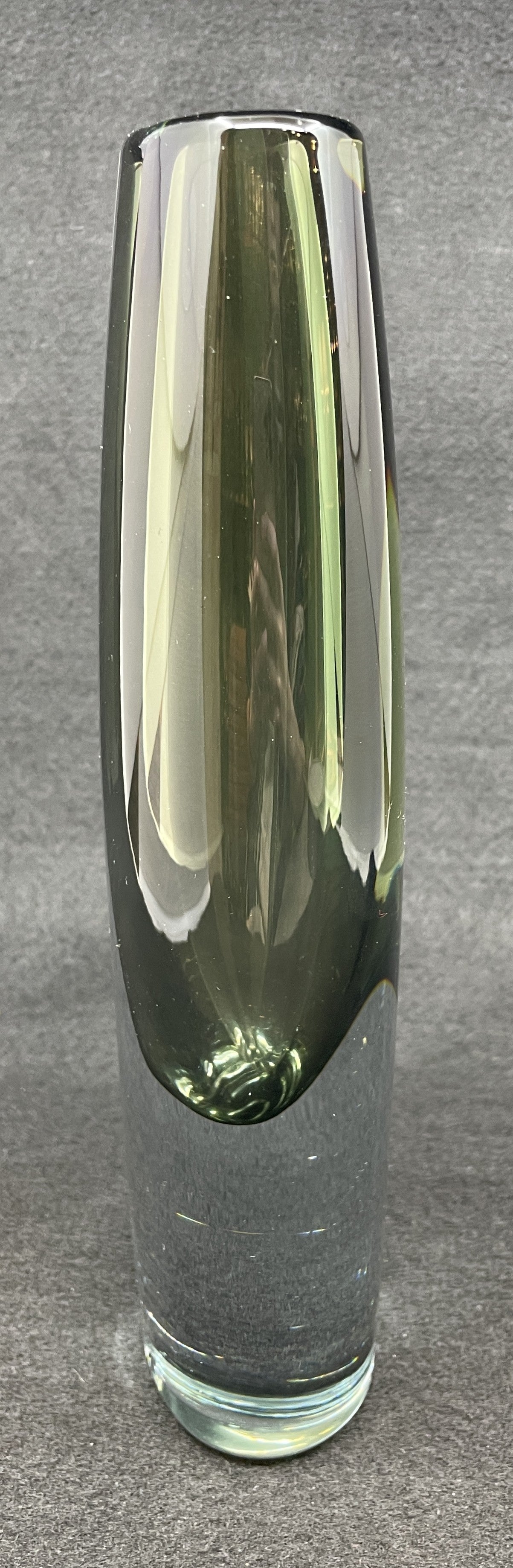 Gunnar Nylund for Strombergshyttan "Sommerso" Vase (0OQ010)