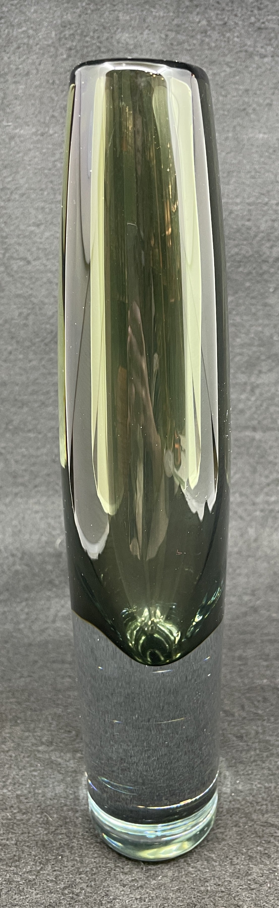 Gunnar Nylund for Strombergshyttan "Sommerso" Vase (0OQ010)