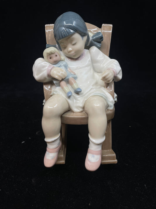 Lladro "Naptime" Girl Sleeping in Rocking Chair 5448 w box