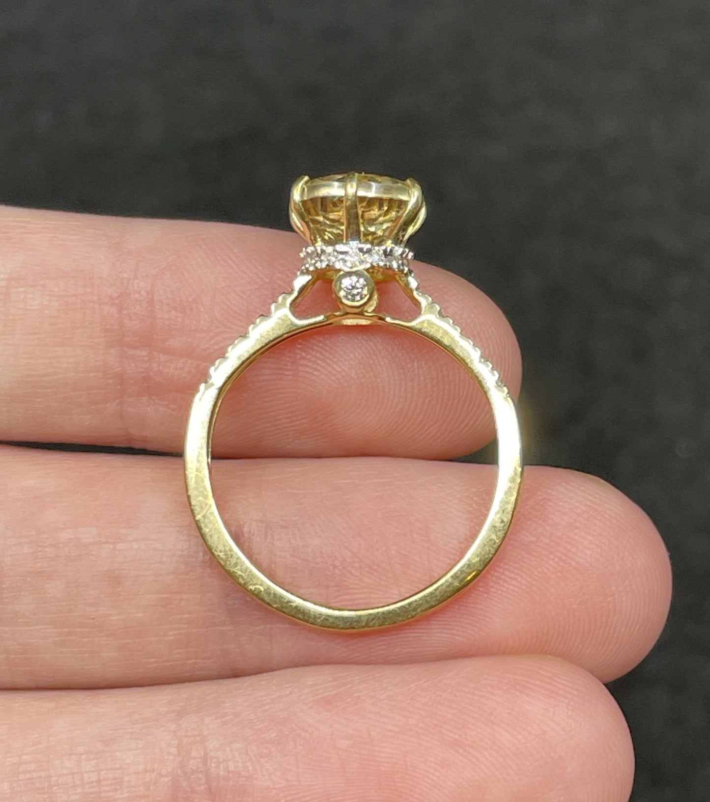 Illiana Morganite 18k Gold and Diamond Ring (01401U)