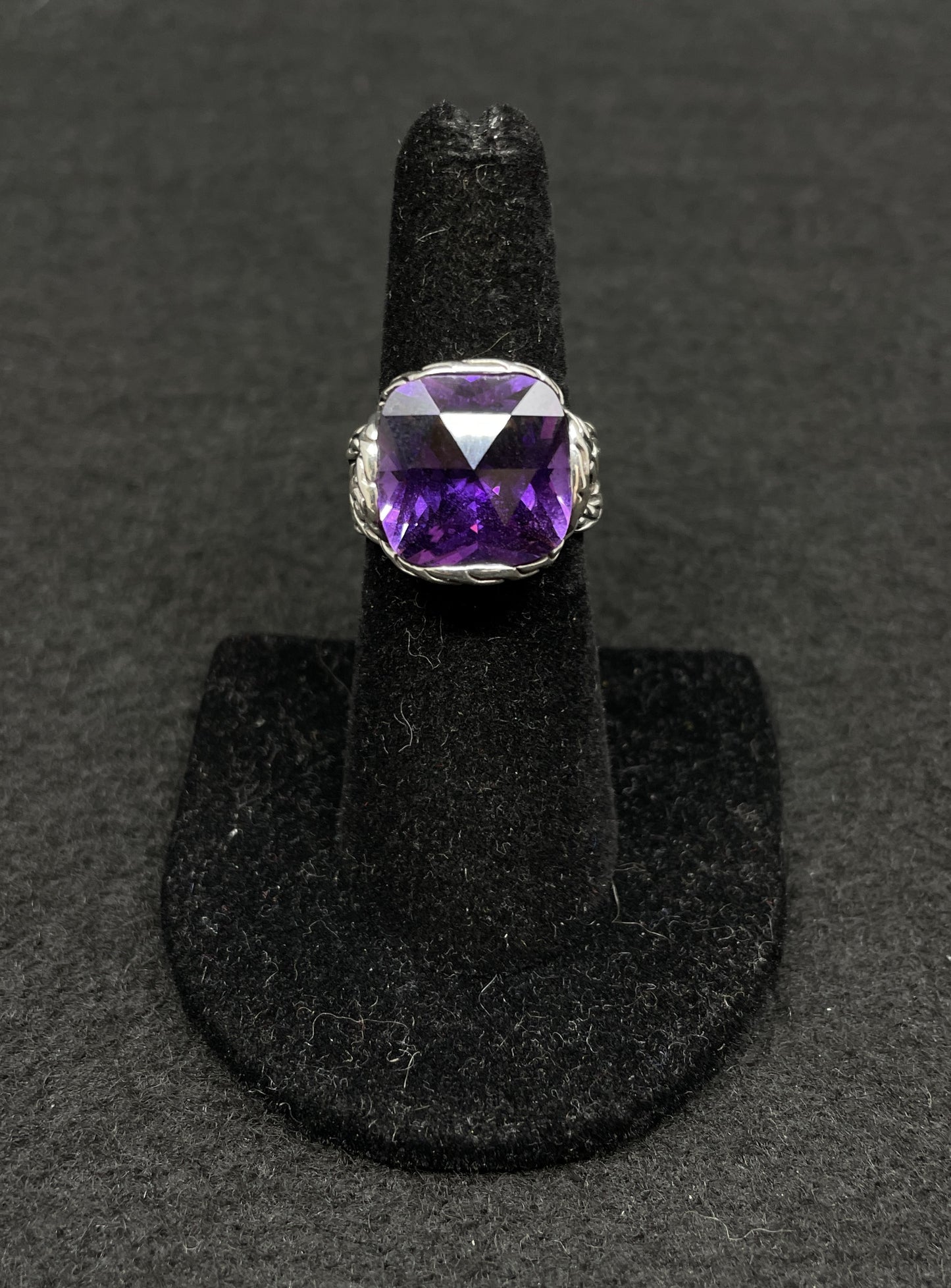 John Hardy Woven Band Amethyst Ring (09B00H)