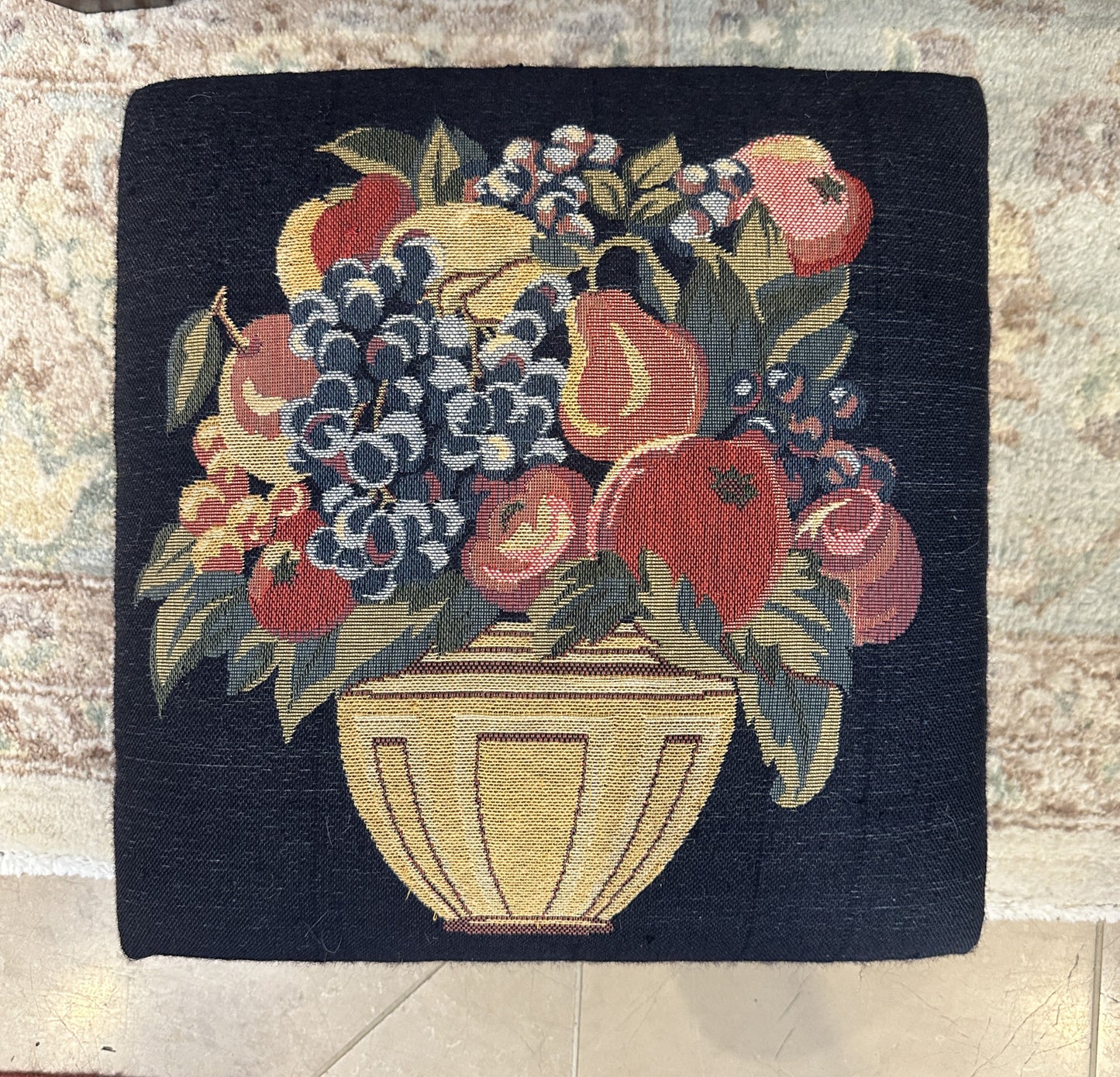 Footstool - Fruit Bowl (01401P)