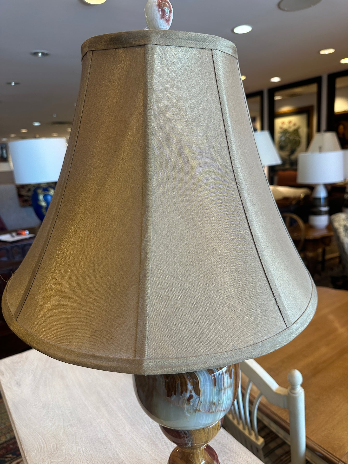 Onyx Lamp (01401O)