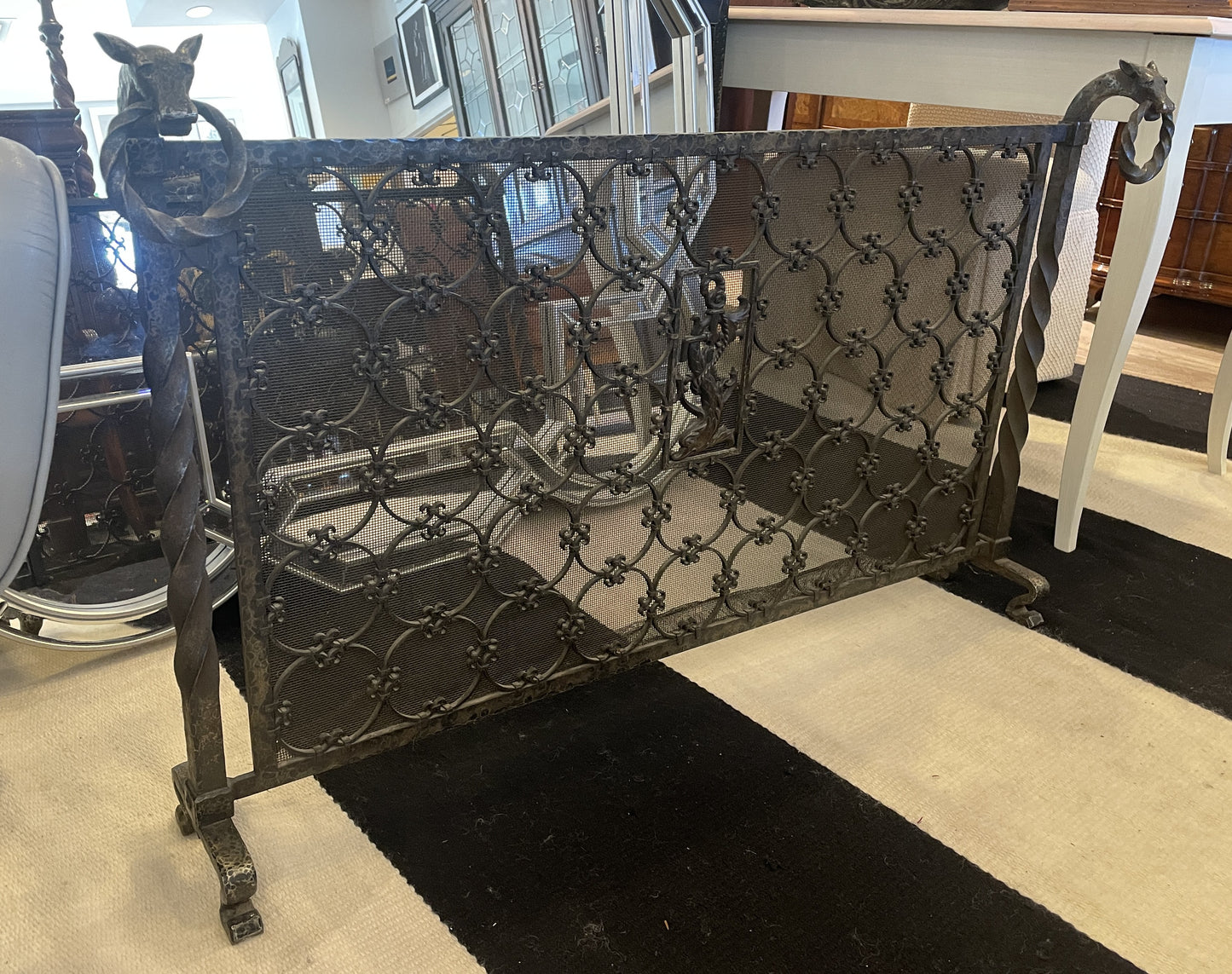 Forged Iron Figural Fireplace Spark Screen with Dragon Detail (0HP005)