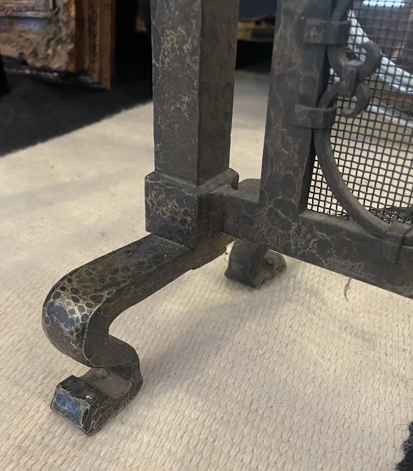 Forged Iron Figural Fireplace Spark Screen with Dragon Detail (0HP005)