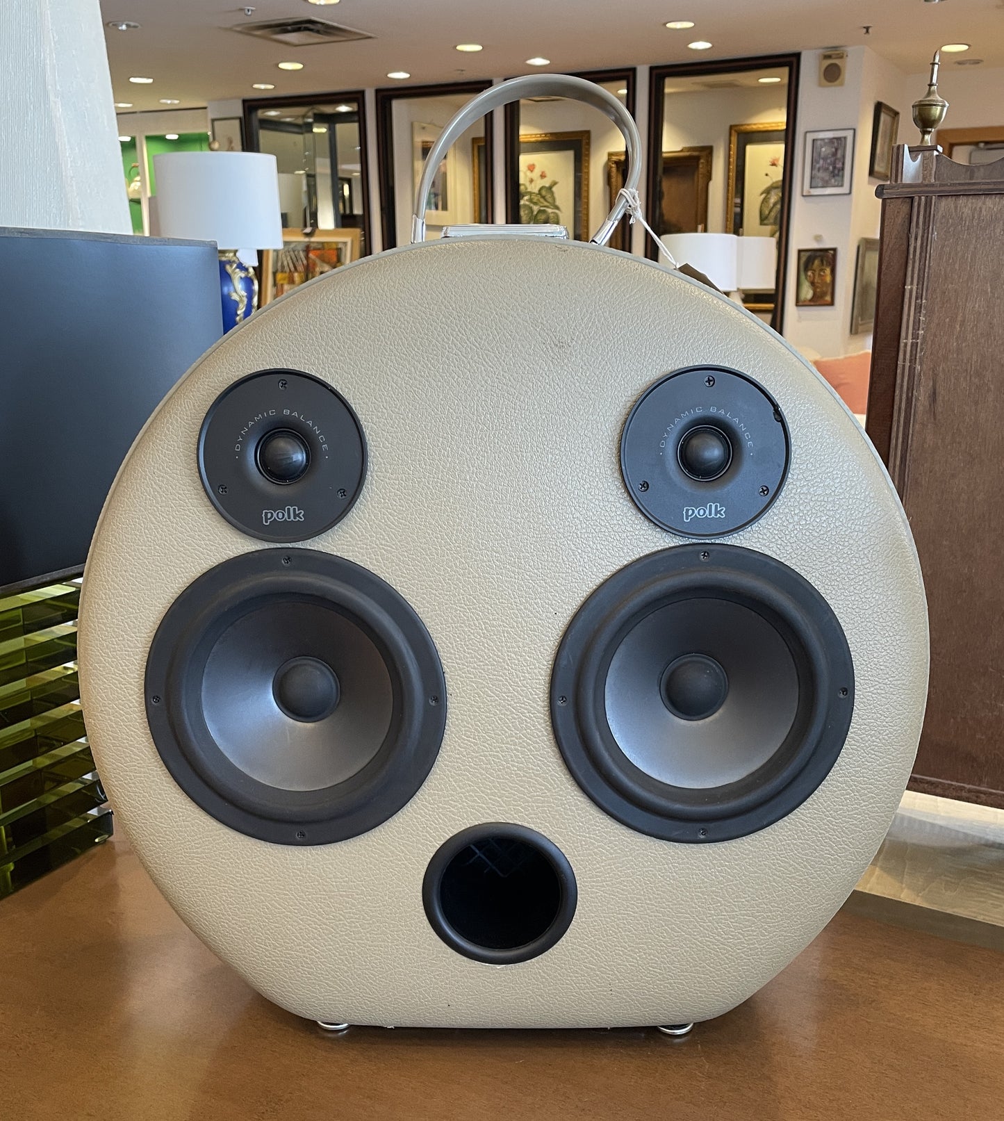 "Lola" Audio Bluetooth Speaker (0OZ001)