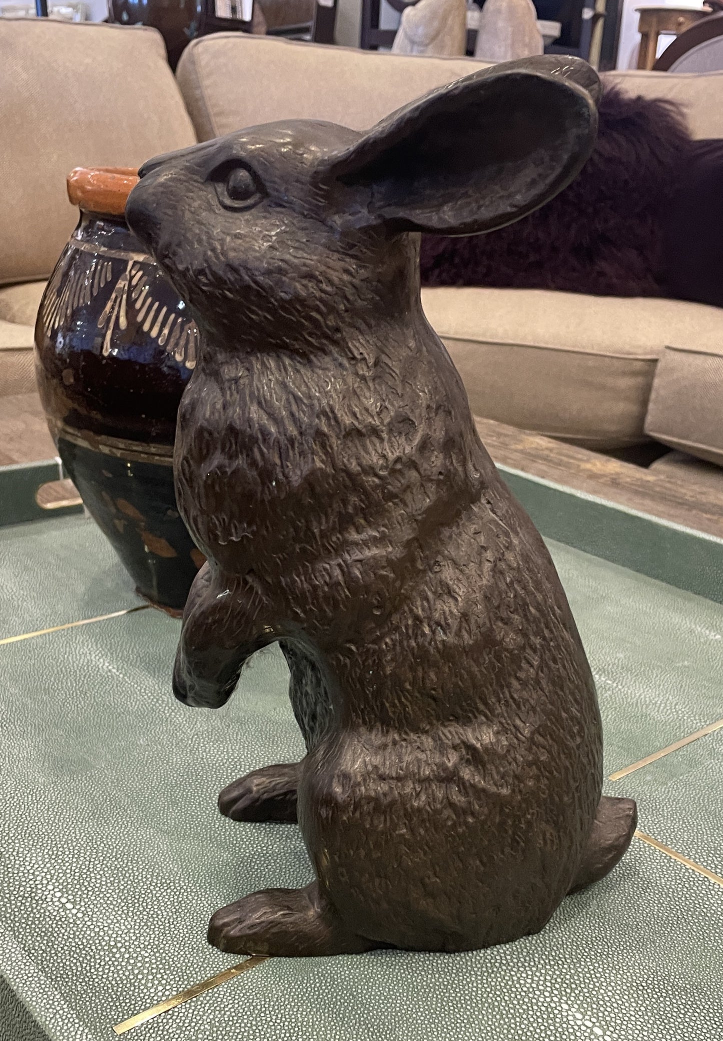 Bronze Bunny Statue (0HO011)