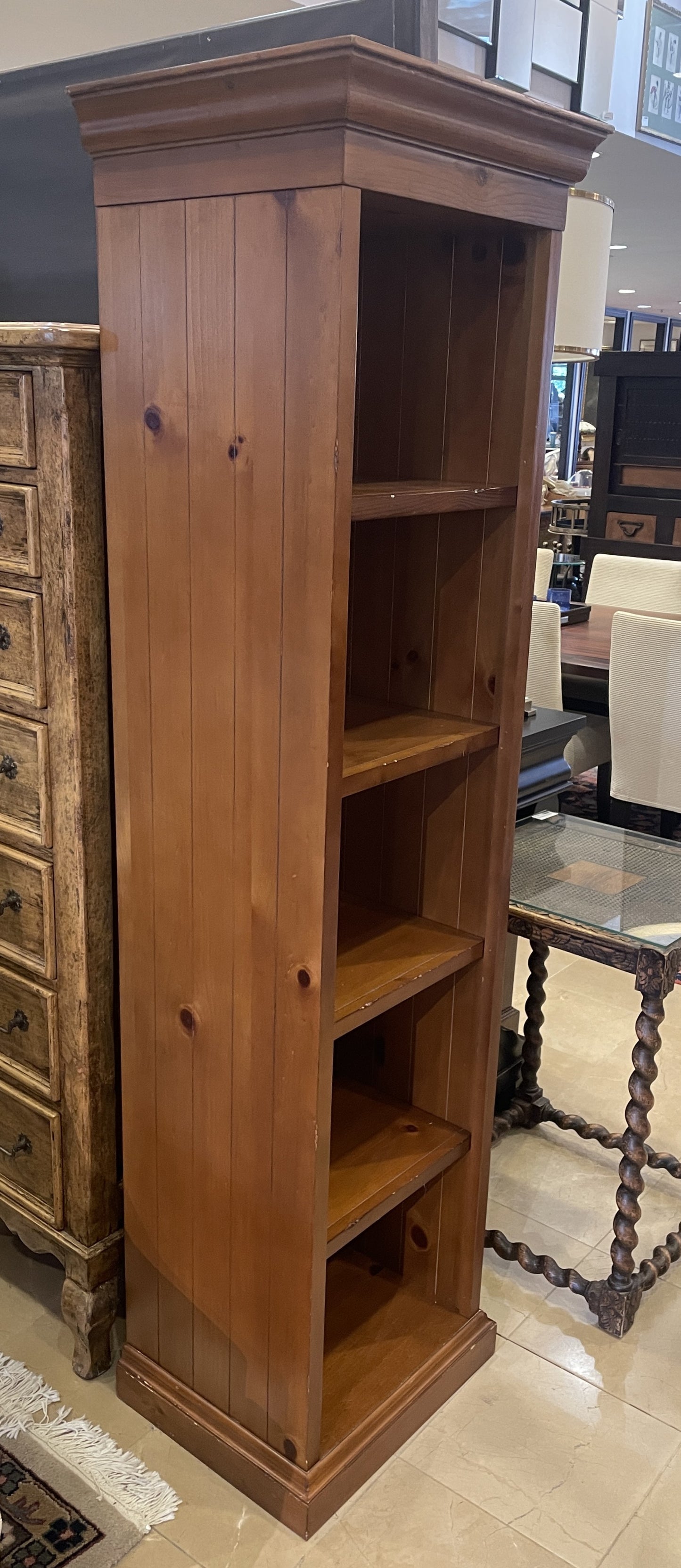 Cherry Bookcase (0HP00V)