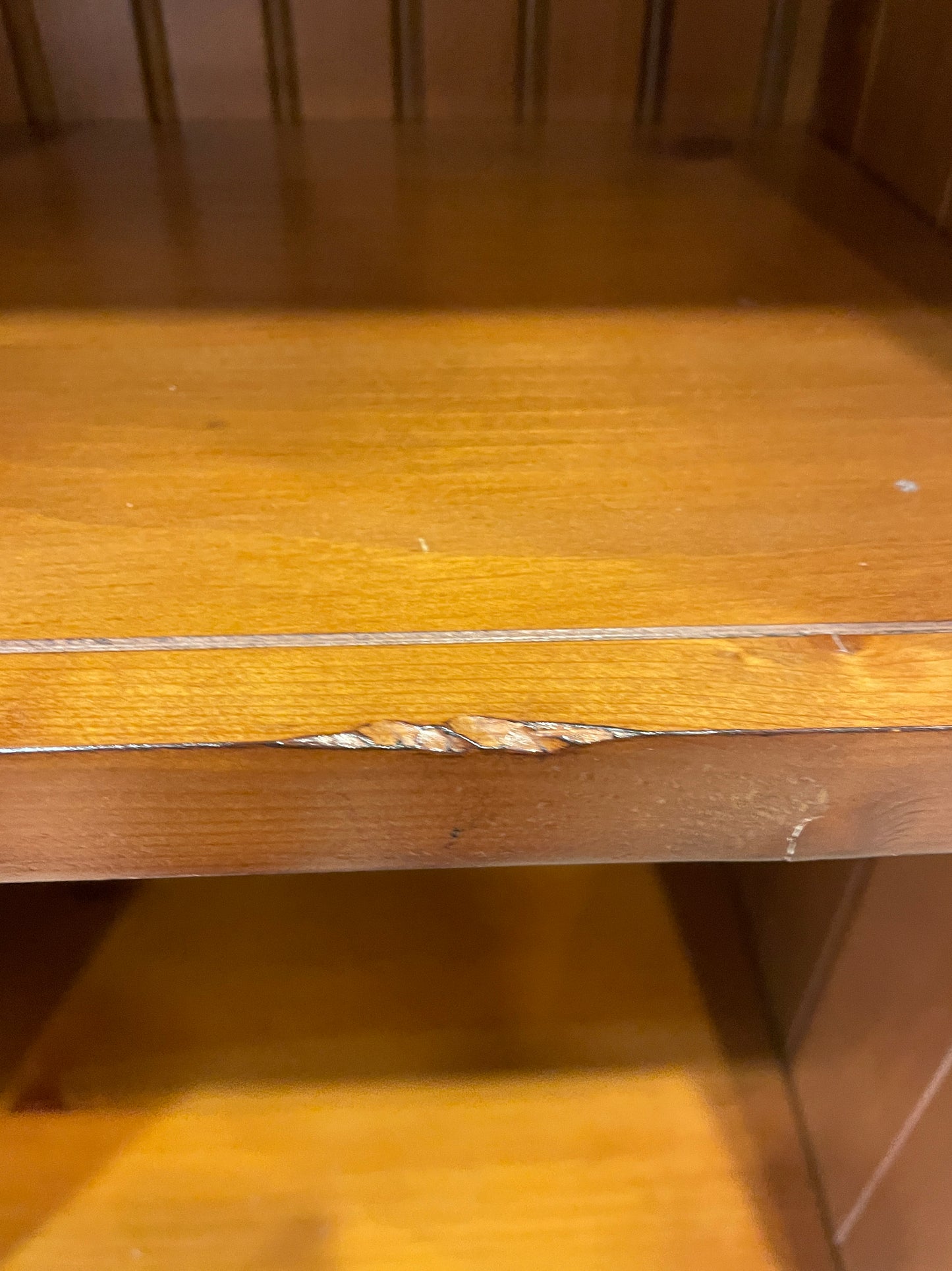 Cherry Bookcase (0HP00V)