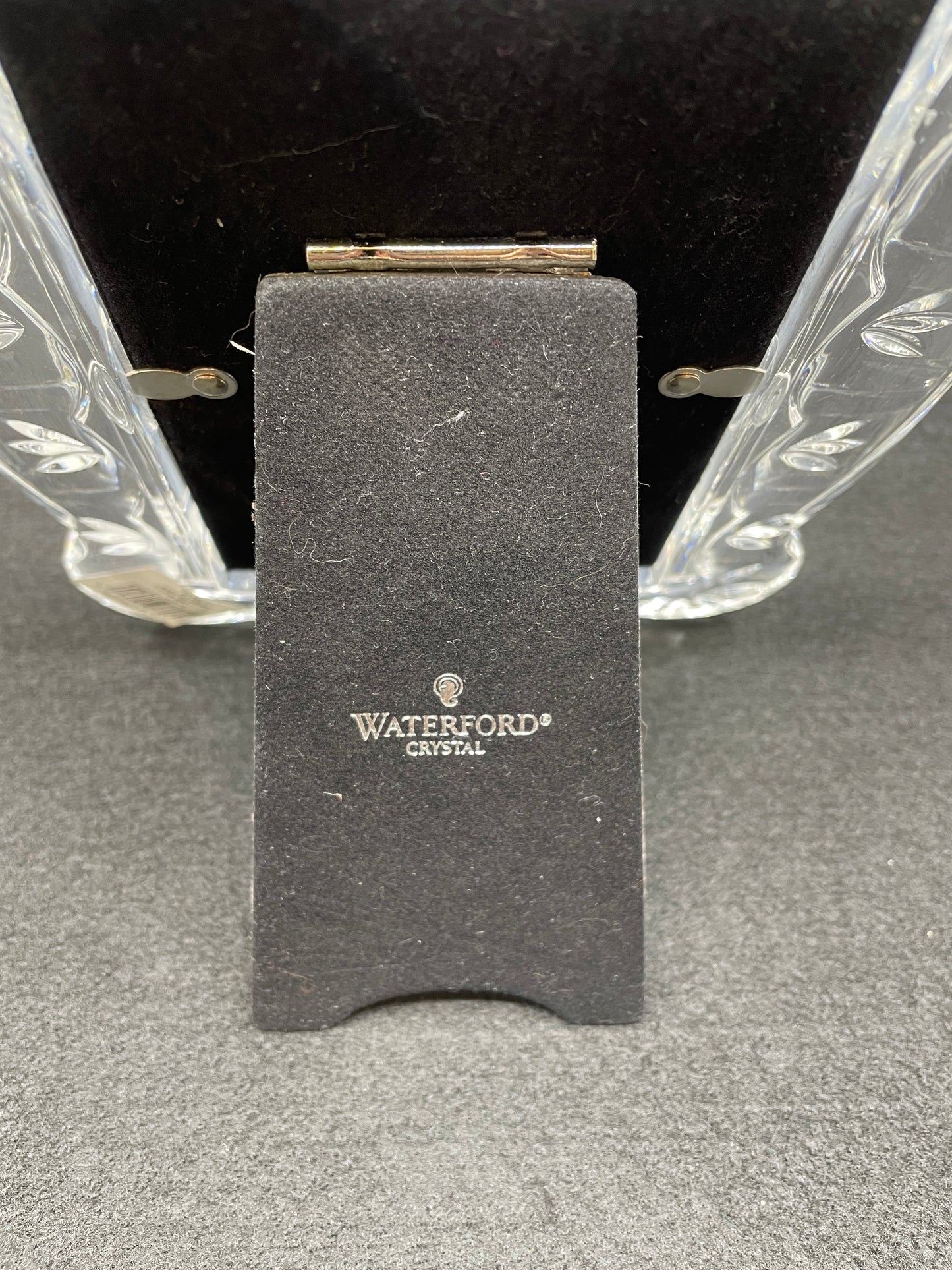 Waterford Velveteen Frame (0LF004)