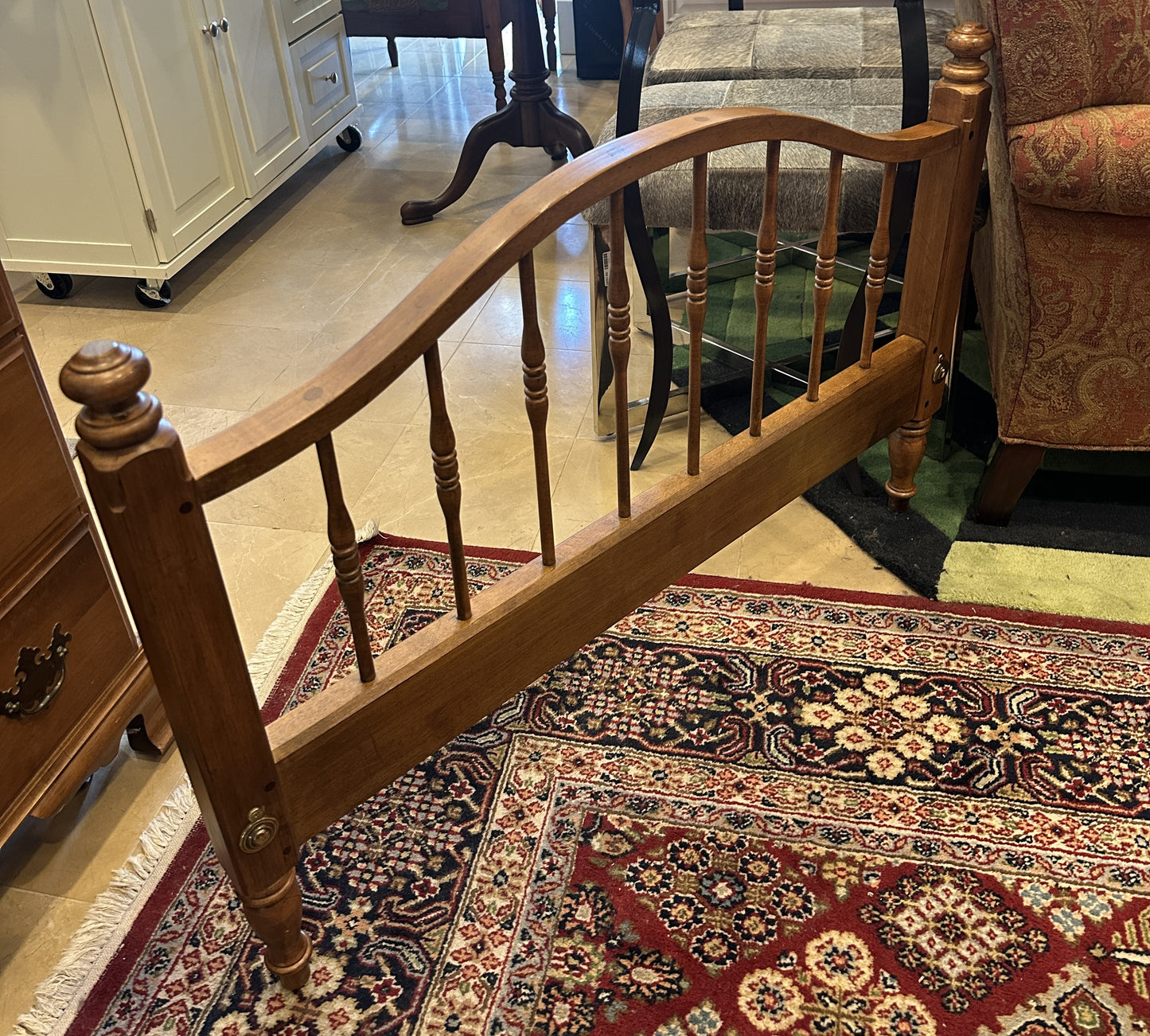 Ethan Allen Maple Country French Xtra Long Twin (0OD002, 0OD001) (Two Available)