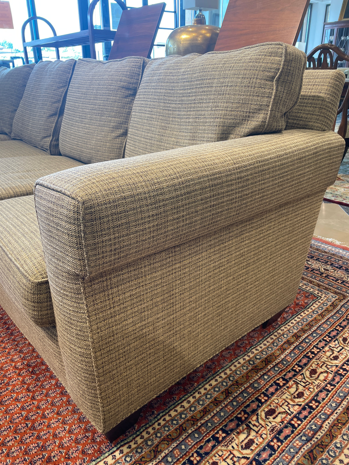 Baker Milling Road Tweed Sectional Sofa (01B01K)