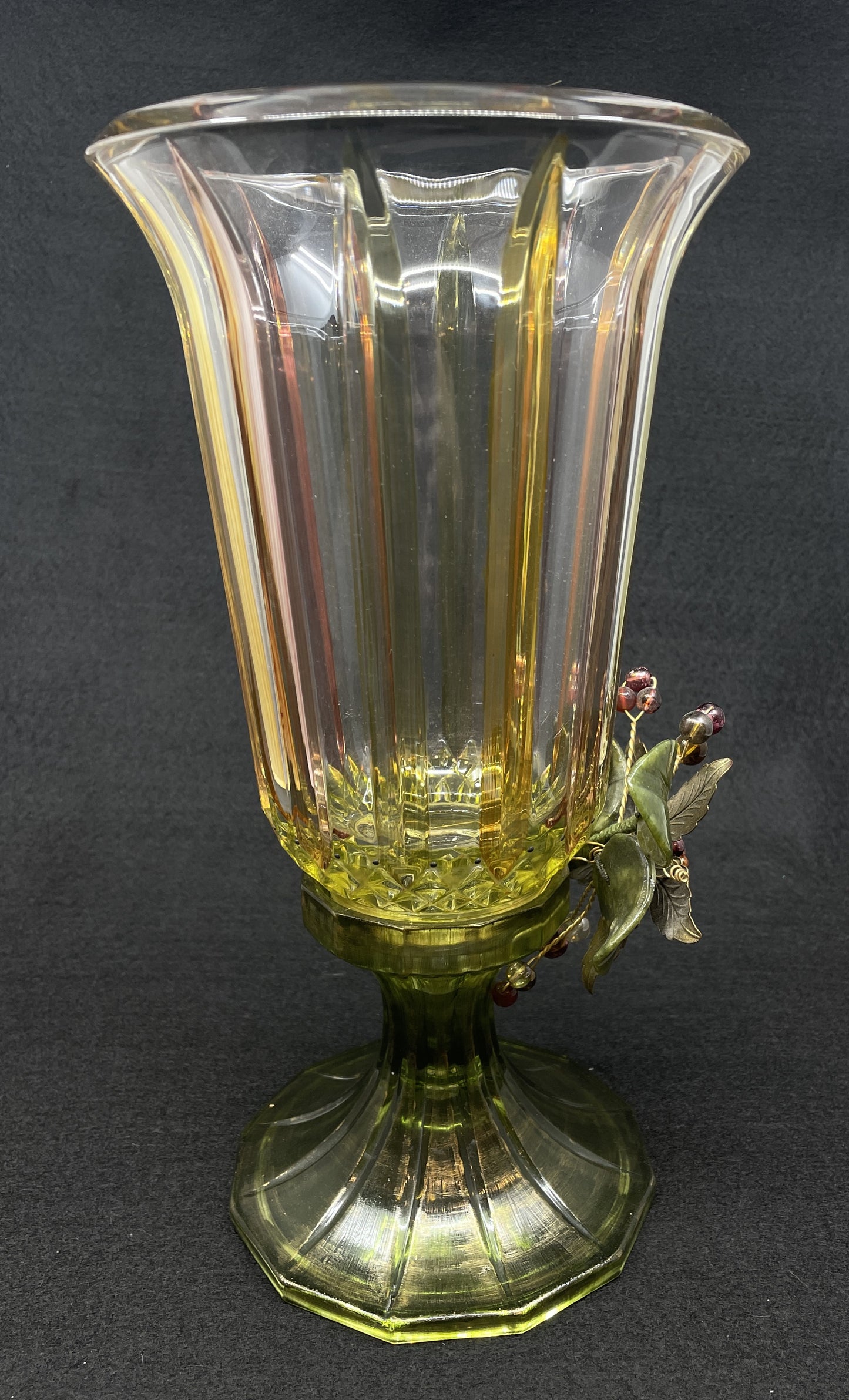 Monica Willard Vase (0H2006)