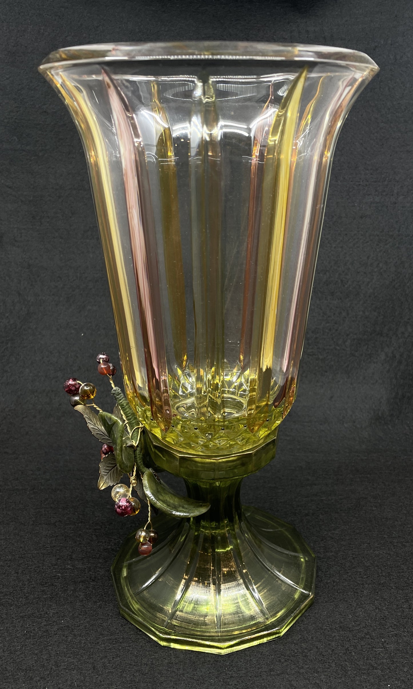 Monica Willard Vase (0H2005)