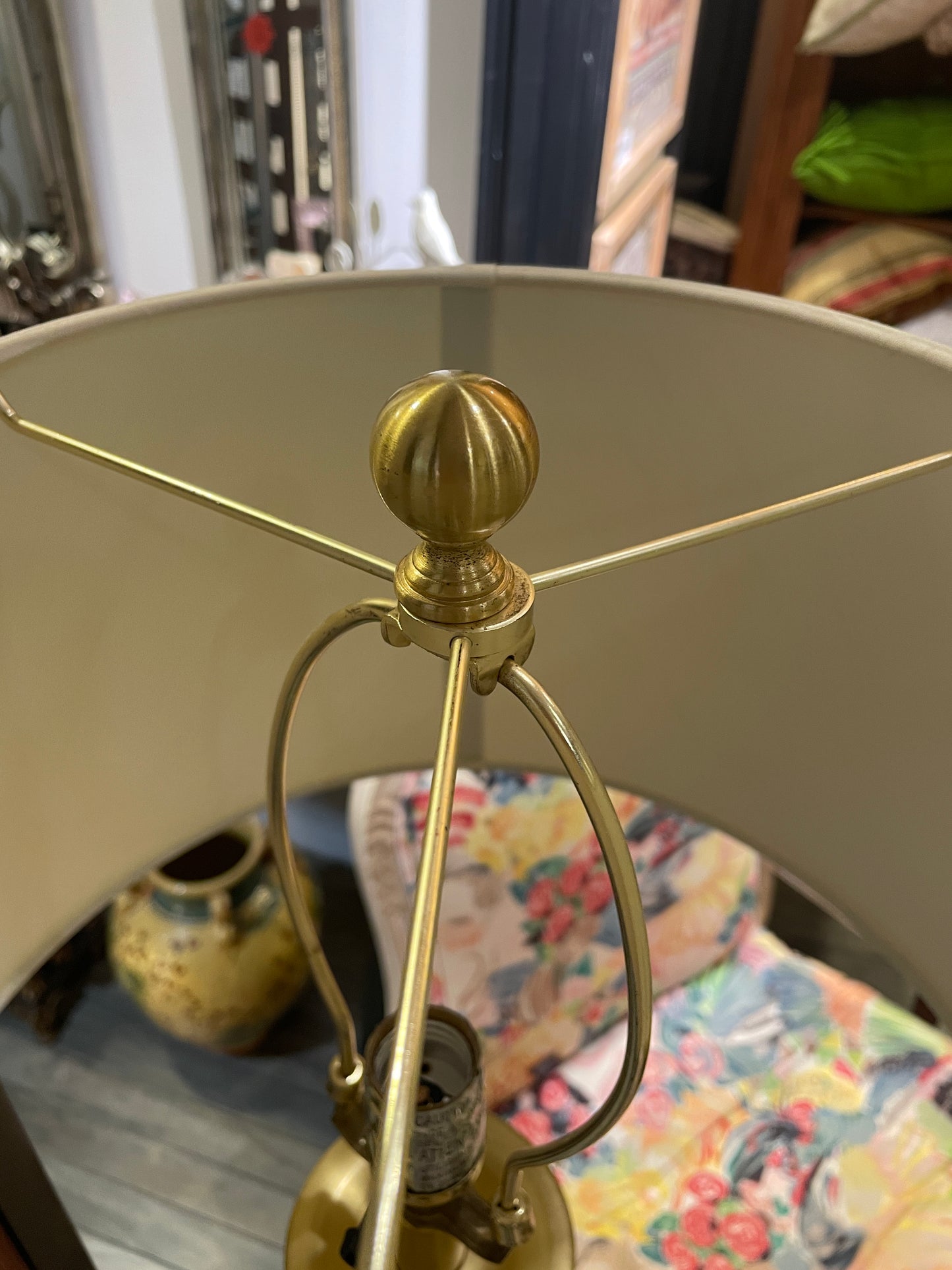 Gold Floor Lamp (0HO010)