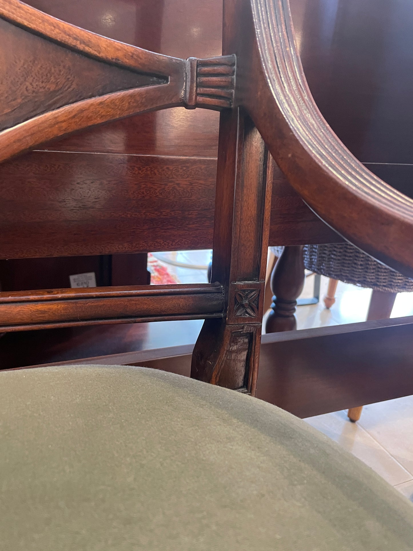 Theodore Alexander Patroness Bench (0HS005)
