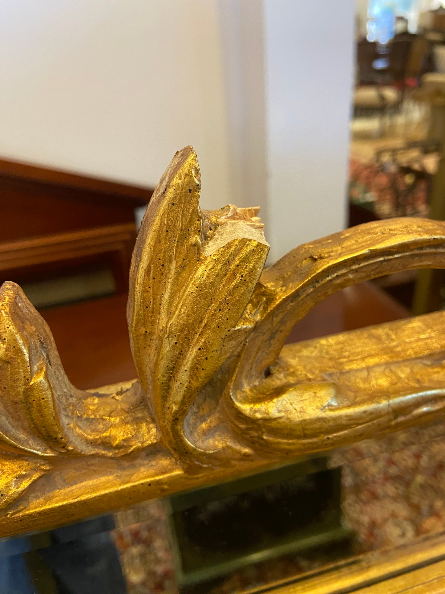 Large Ornate Gilt Mirror AS IS (28001)
