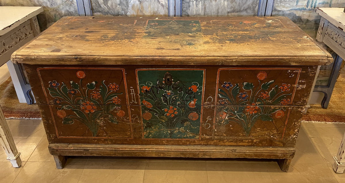 Pennsylvania Dutch Blanket Chest, AS IS (01B028)