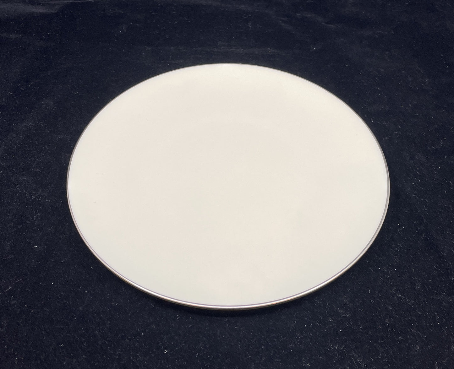 Lenox Olympia Platinum China, Setting for 8 (0HX001)