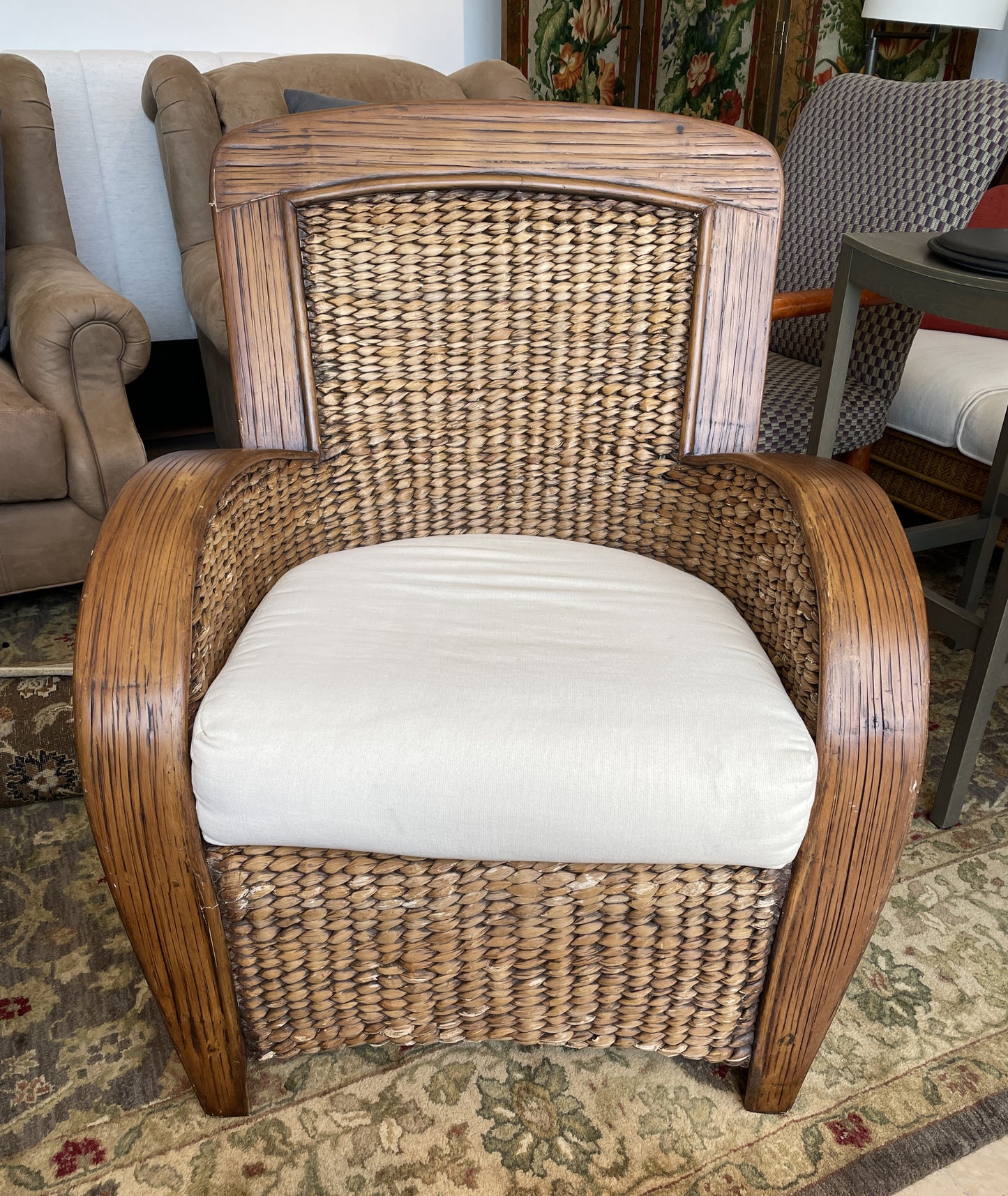 British Colonial Arm Chair (01B01Y)
