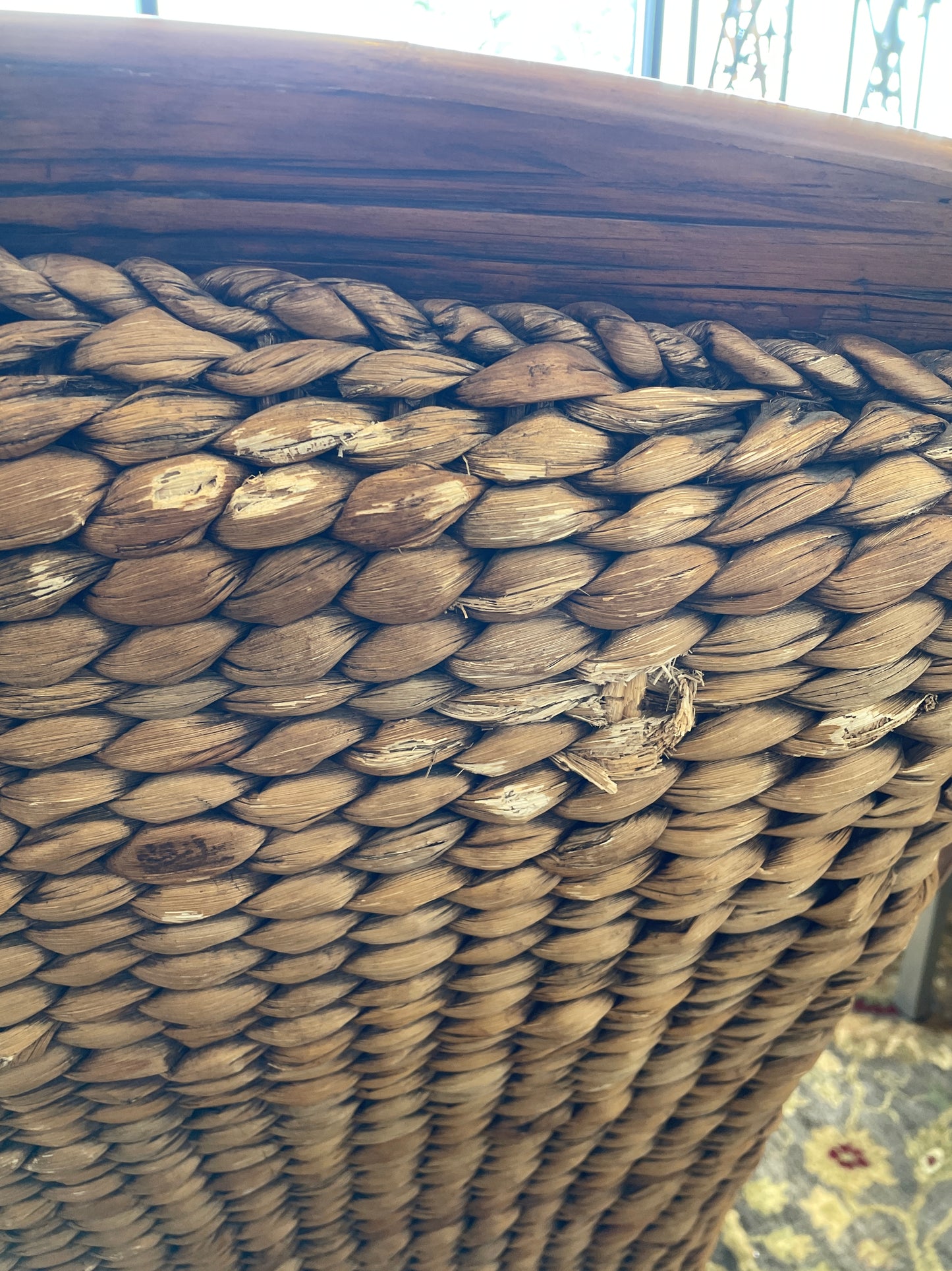 British Colonial Arm Chair (01B01Y)