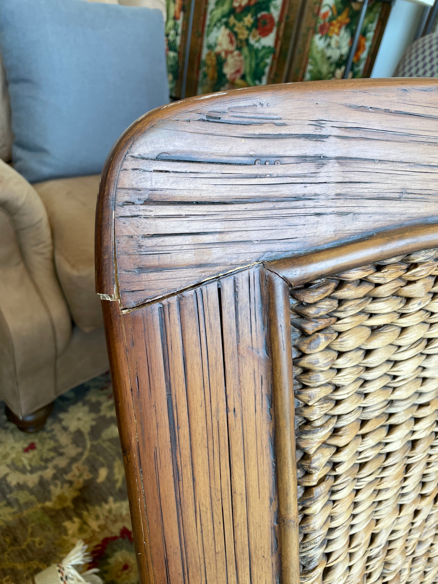 British Colonial Arm Chair (01B01Y)